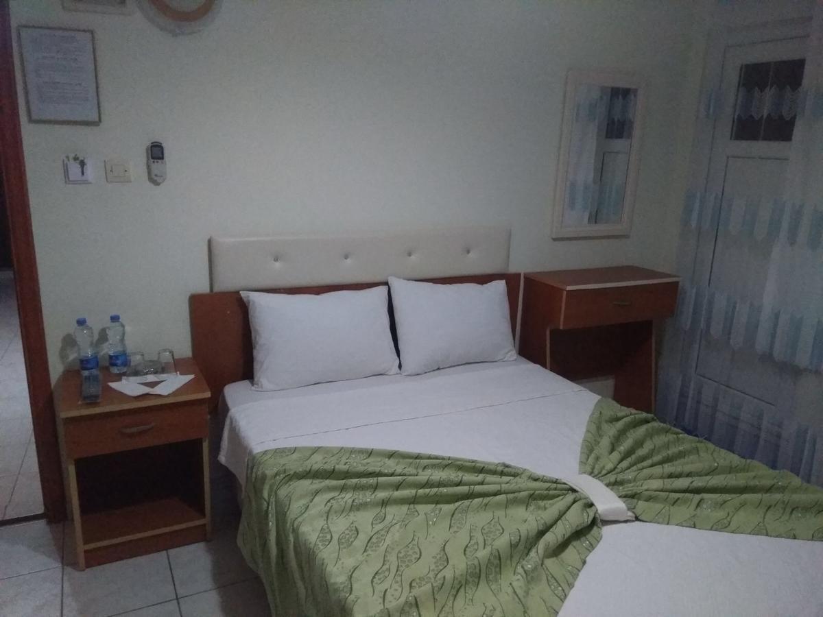 Hotel Almir