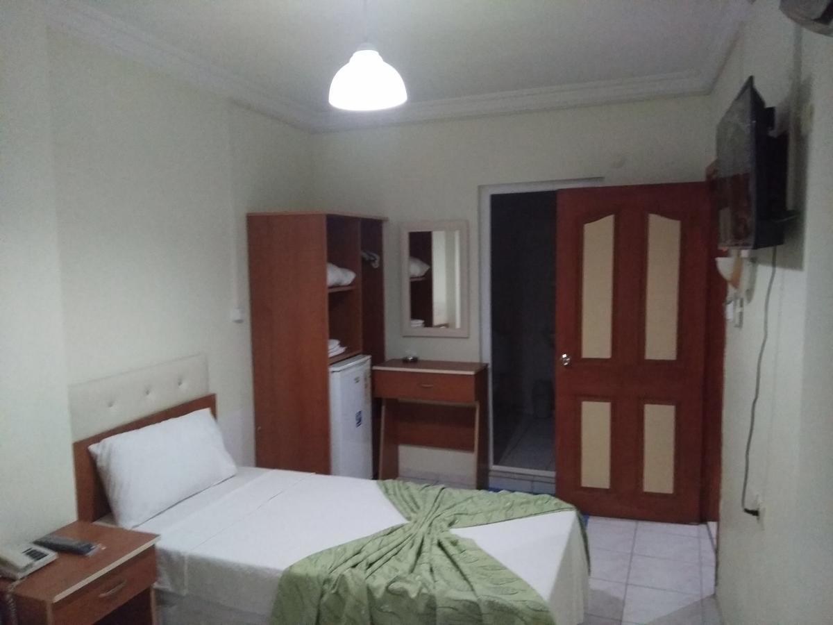 Hotel Almir 3*