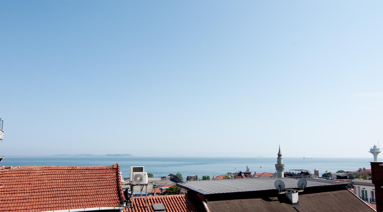 Blue Tuana Hotel