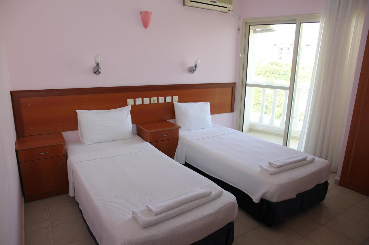 50 Meters To Beach, Sea View Aparthotel *