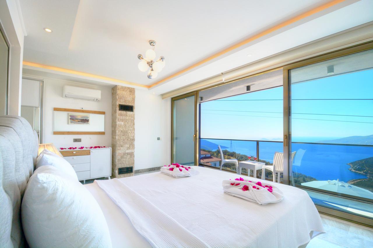 Bella Villa *