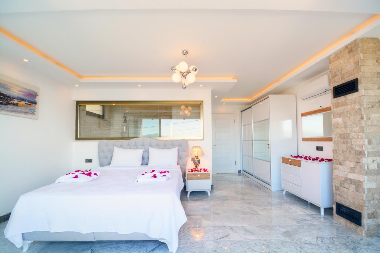 Bella Villa *