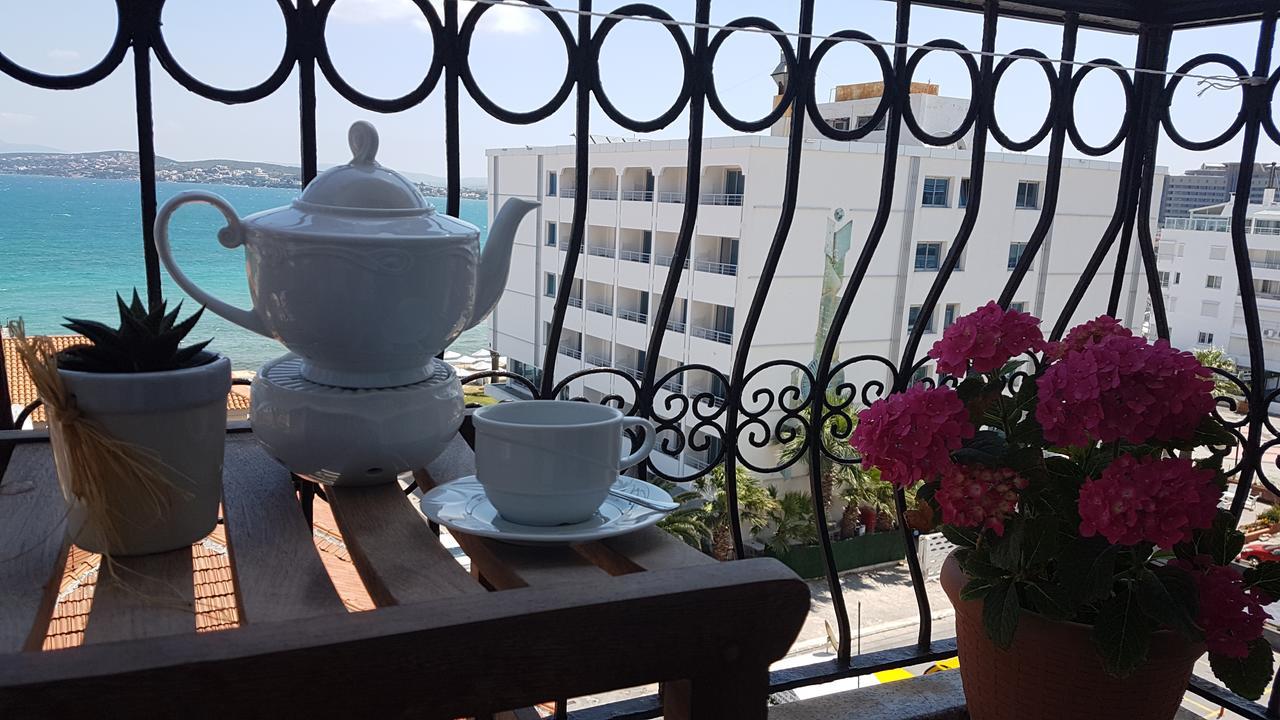 Ileri & Cesme