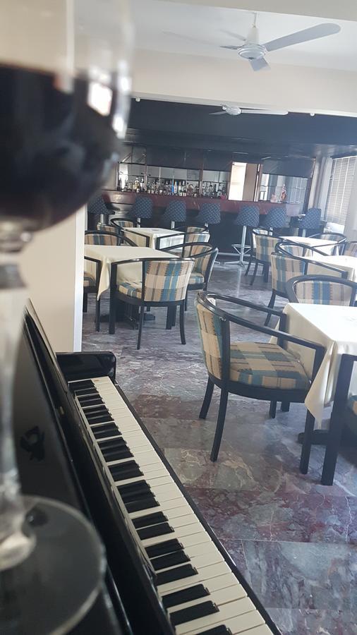 Ileri & Aparthotel