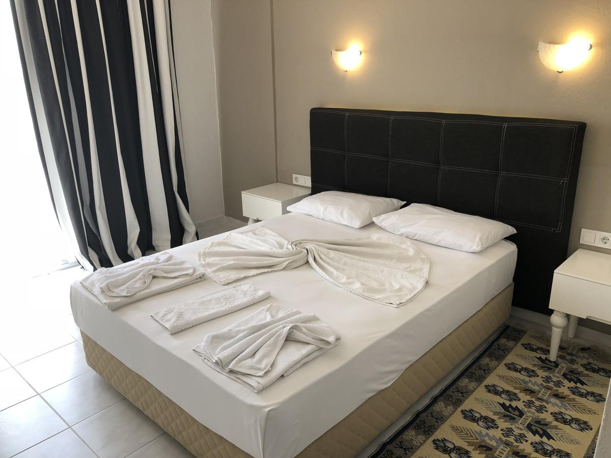 Hotel Karadede