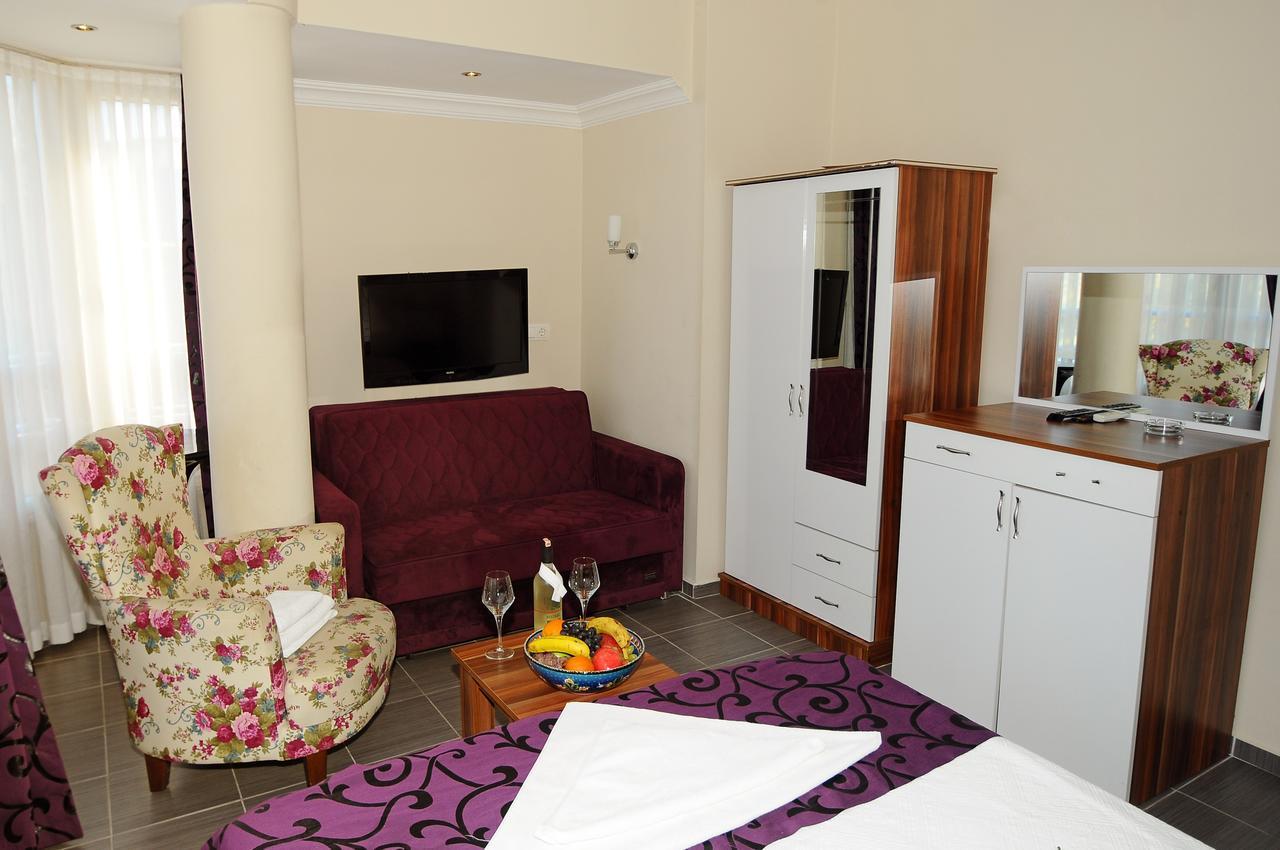 Feryil Li̇man Hotel *
