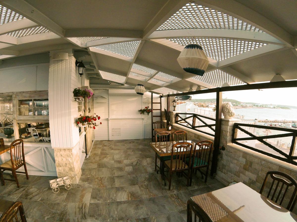 Golden Stone Butik Cesme