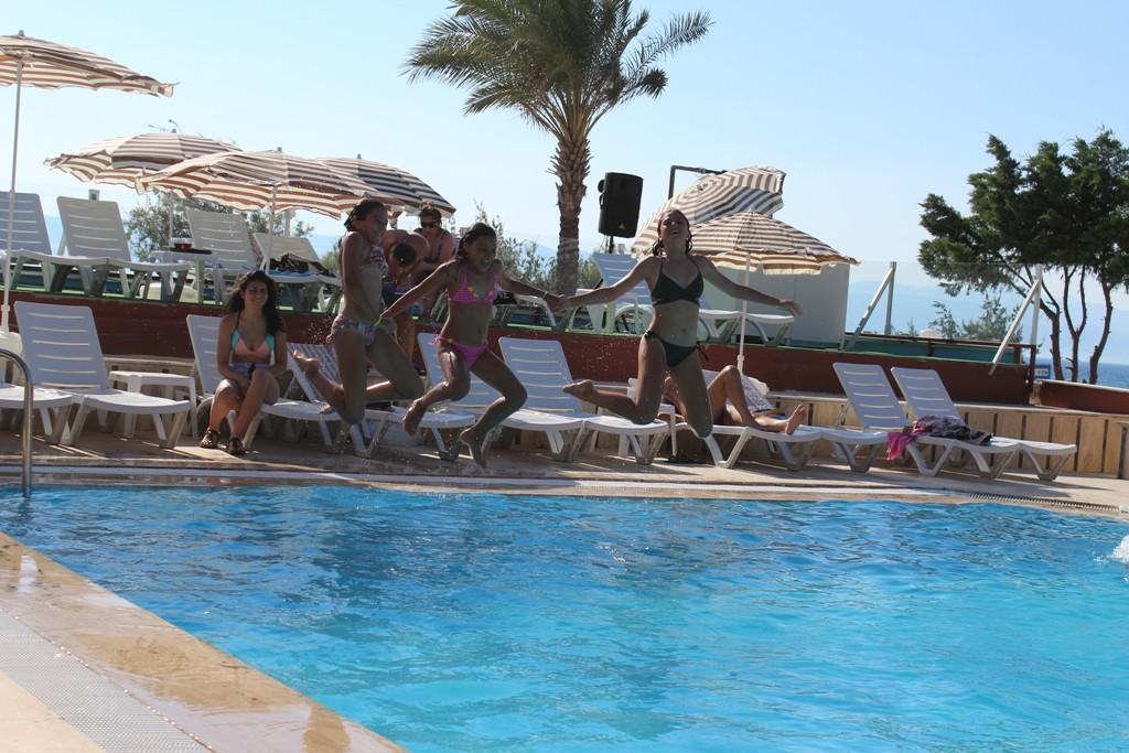 Wa Farm & Hotel 4*