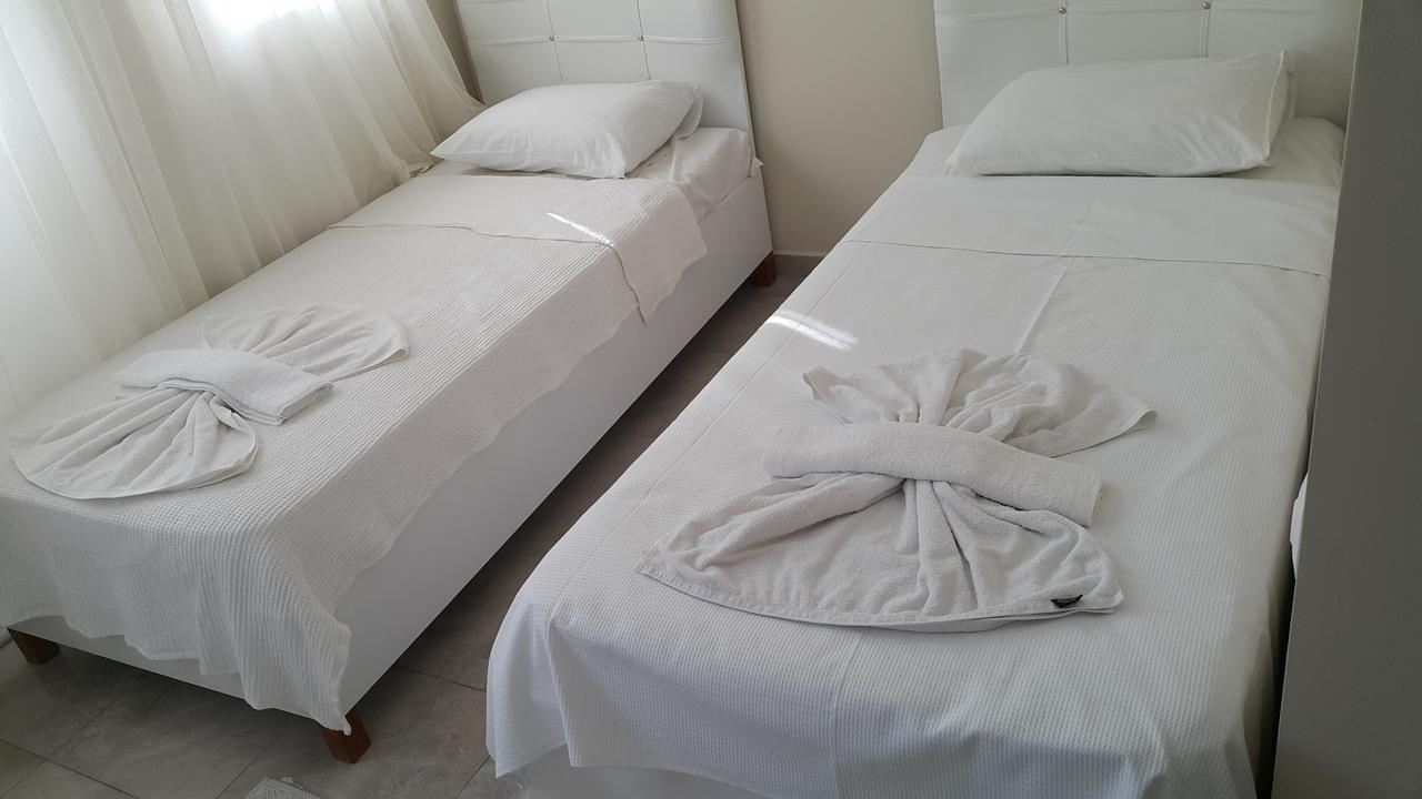 Hotel Vira