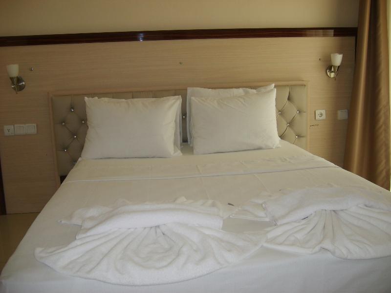 Tuemay Hotel