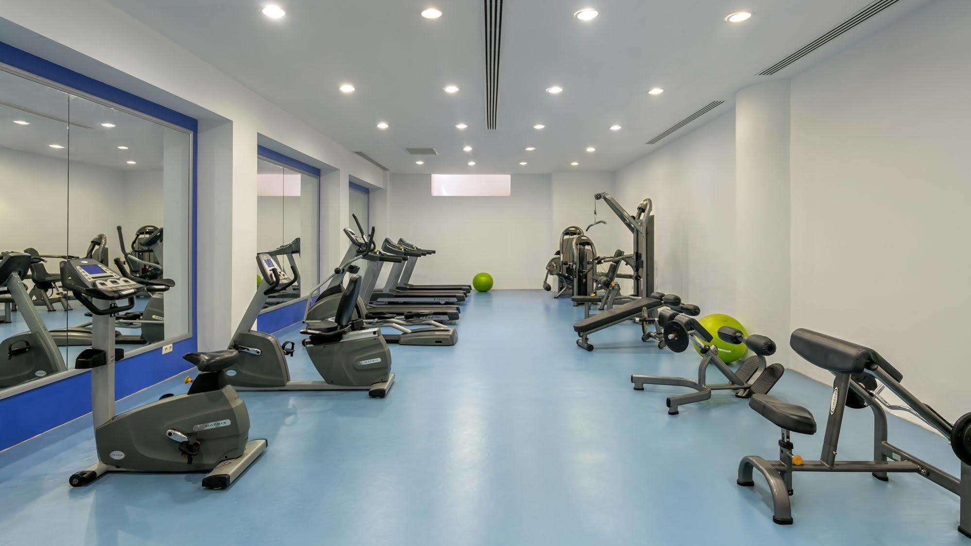 Oezkaymak Select Hotel