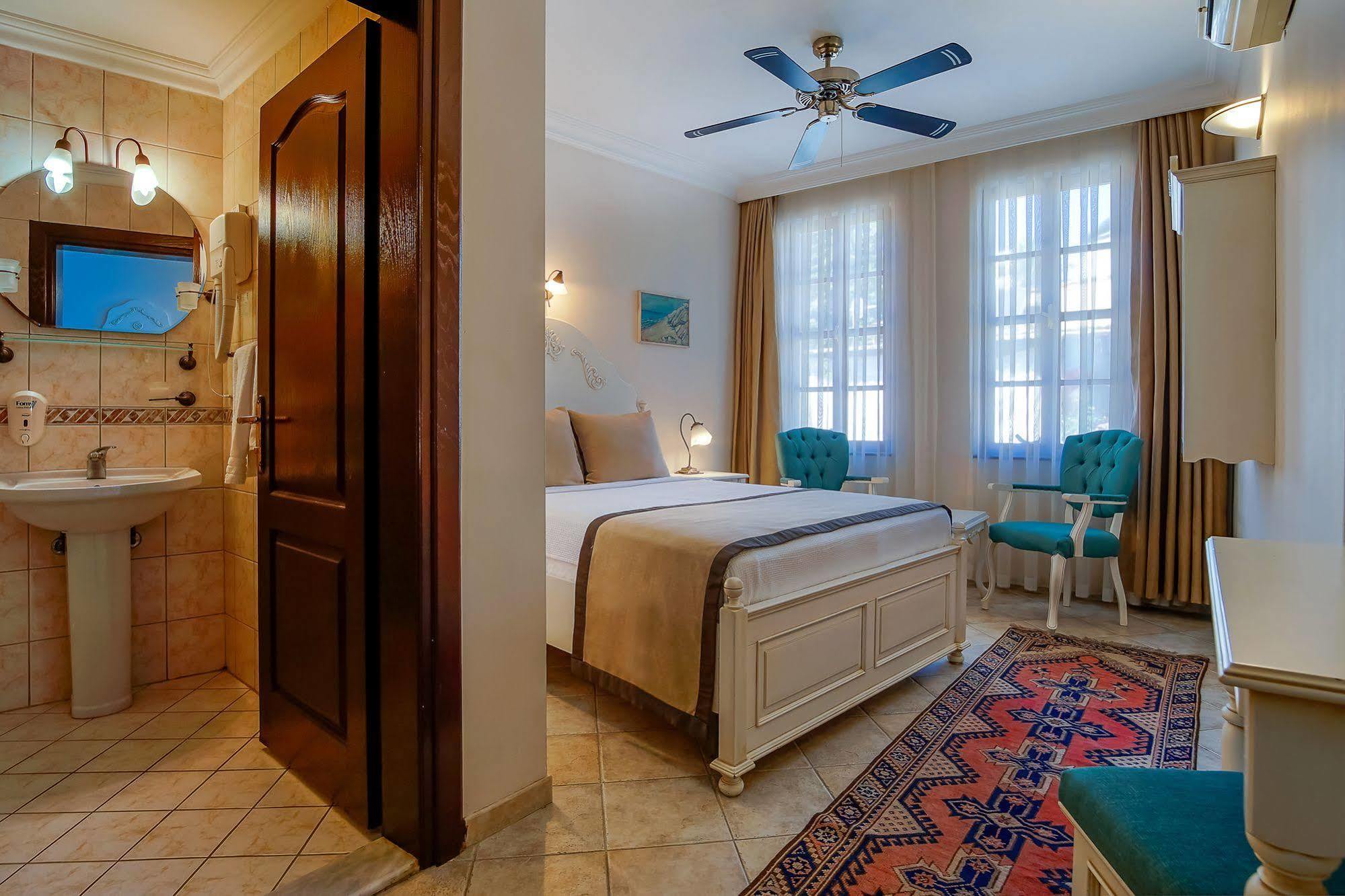 La Paloma 3* Antalya