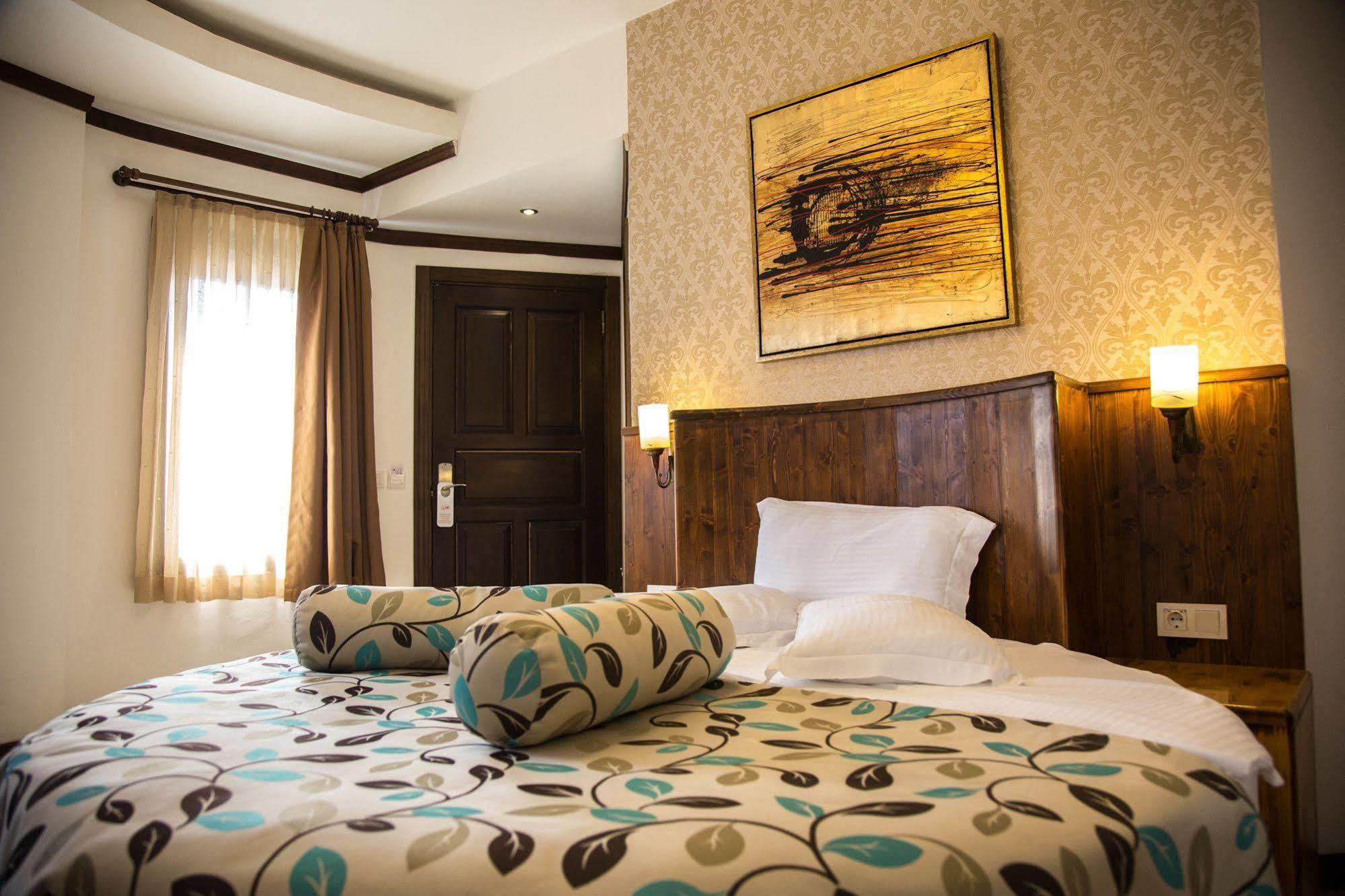 Orcey Hotel 3*