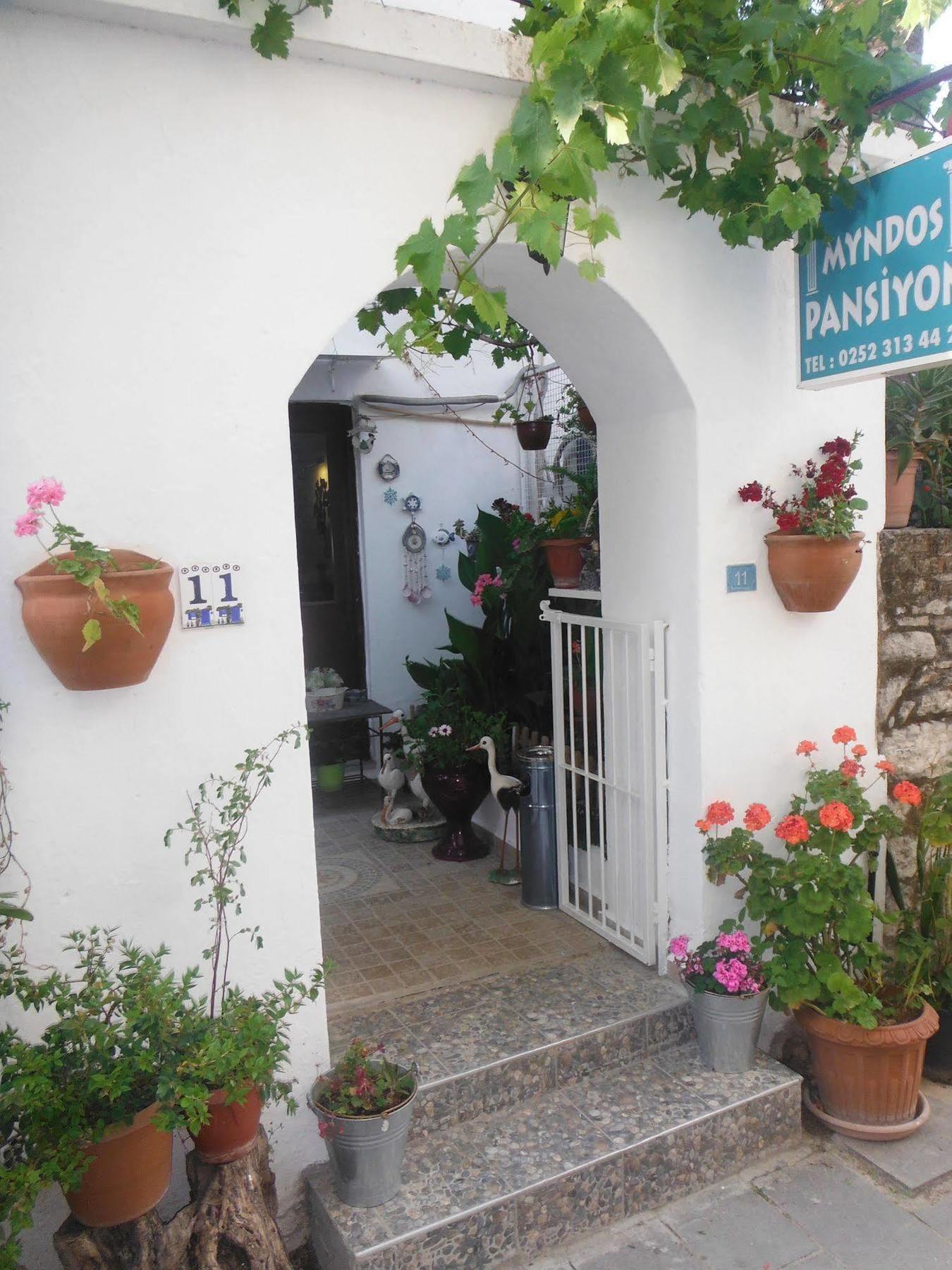 Hostel Denizati Pension