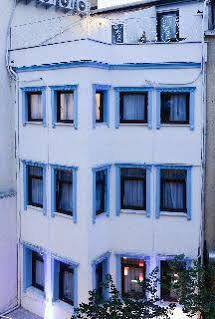 Lancelot Hotel