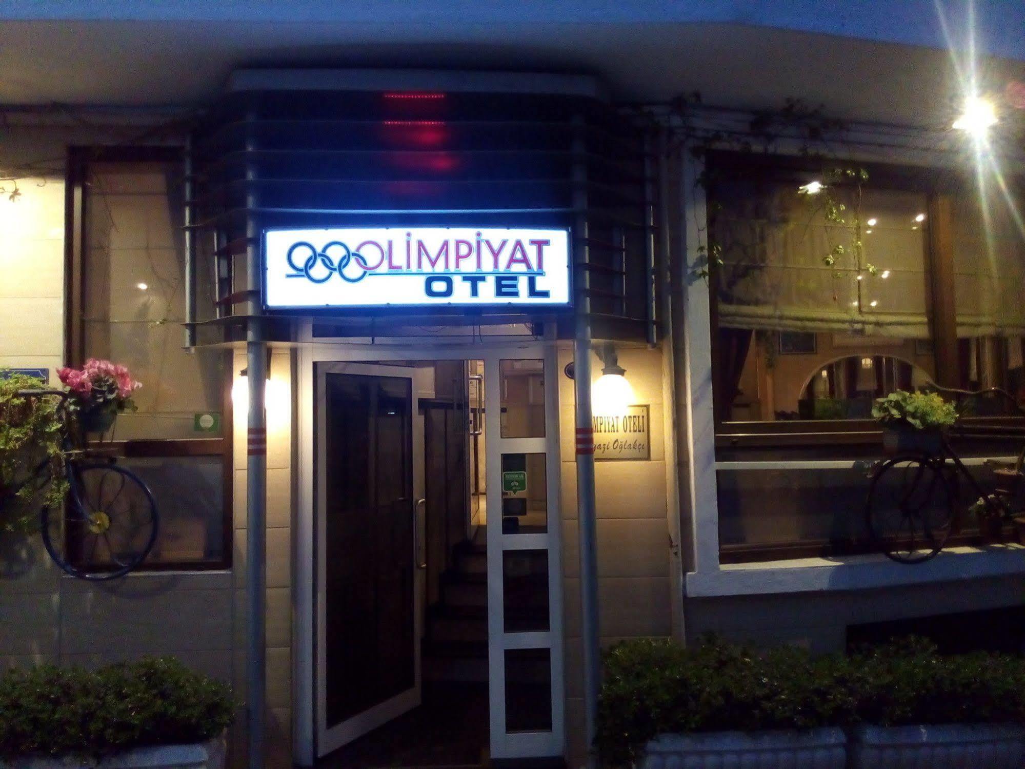 Hotel Olimpiyat 2*