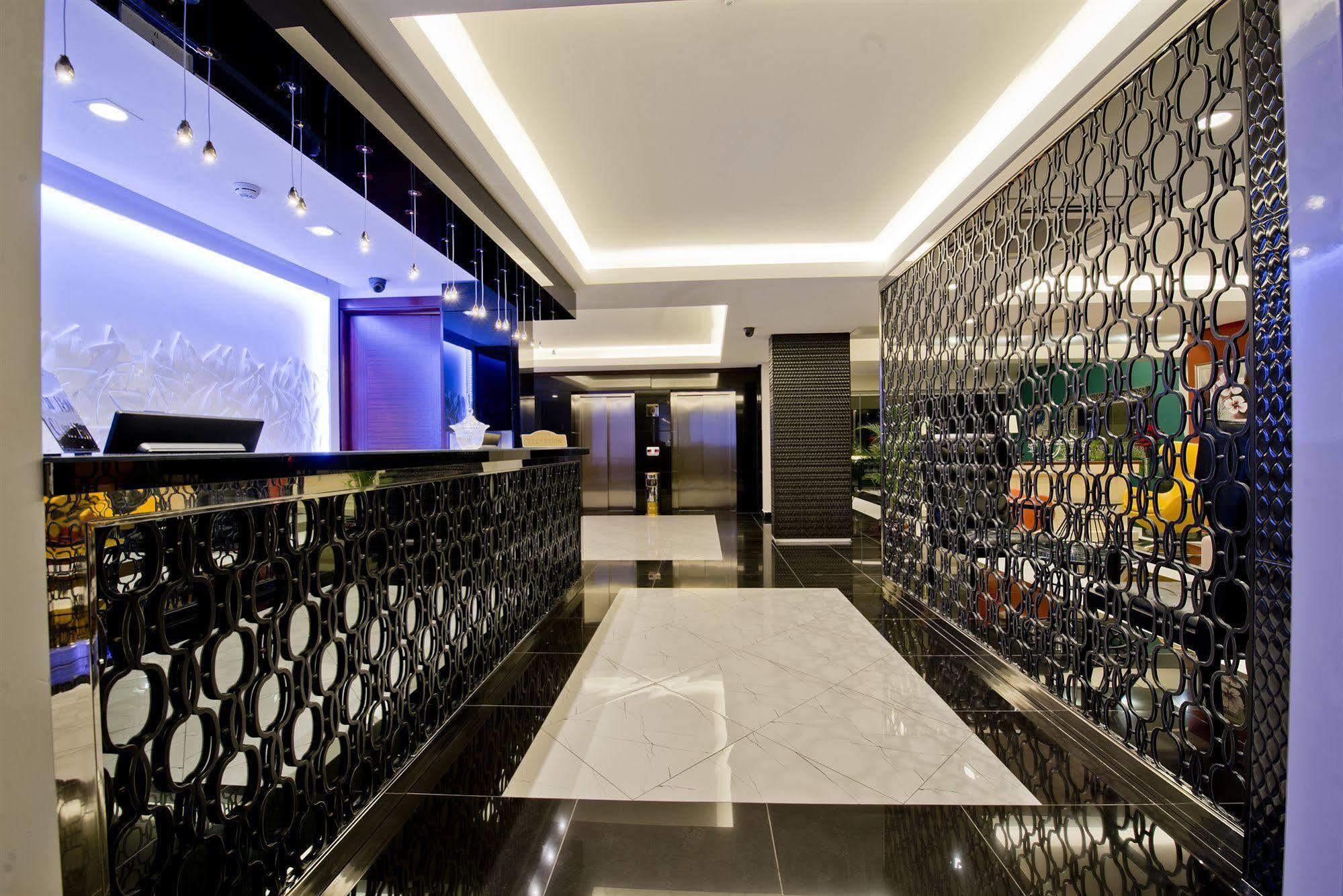 Prime Boutique 4*