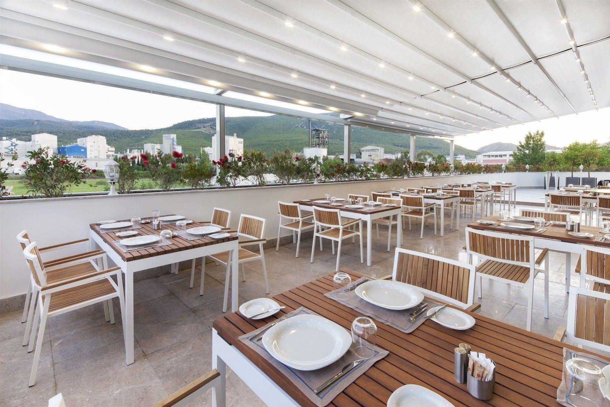 Ramada & By Wyndham Izmir 4* Kemalpasa (Izmir)