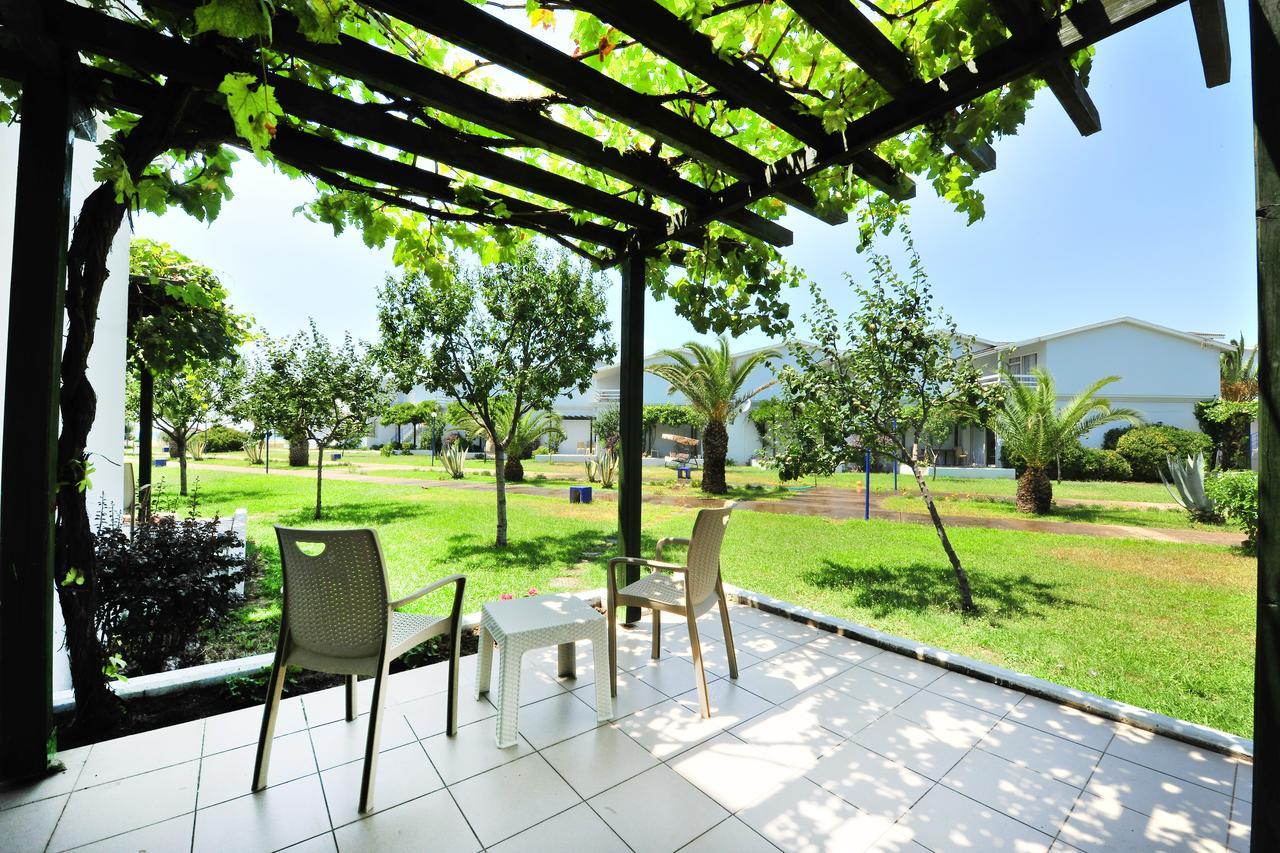 Afytos Tatil Koyu Resort *