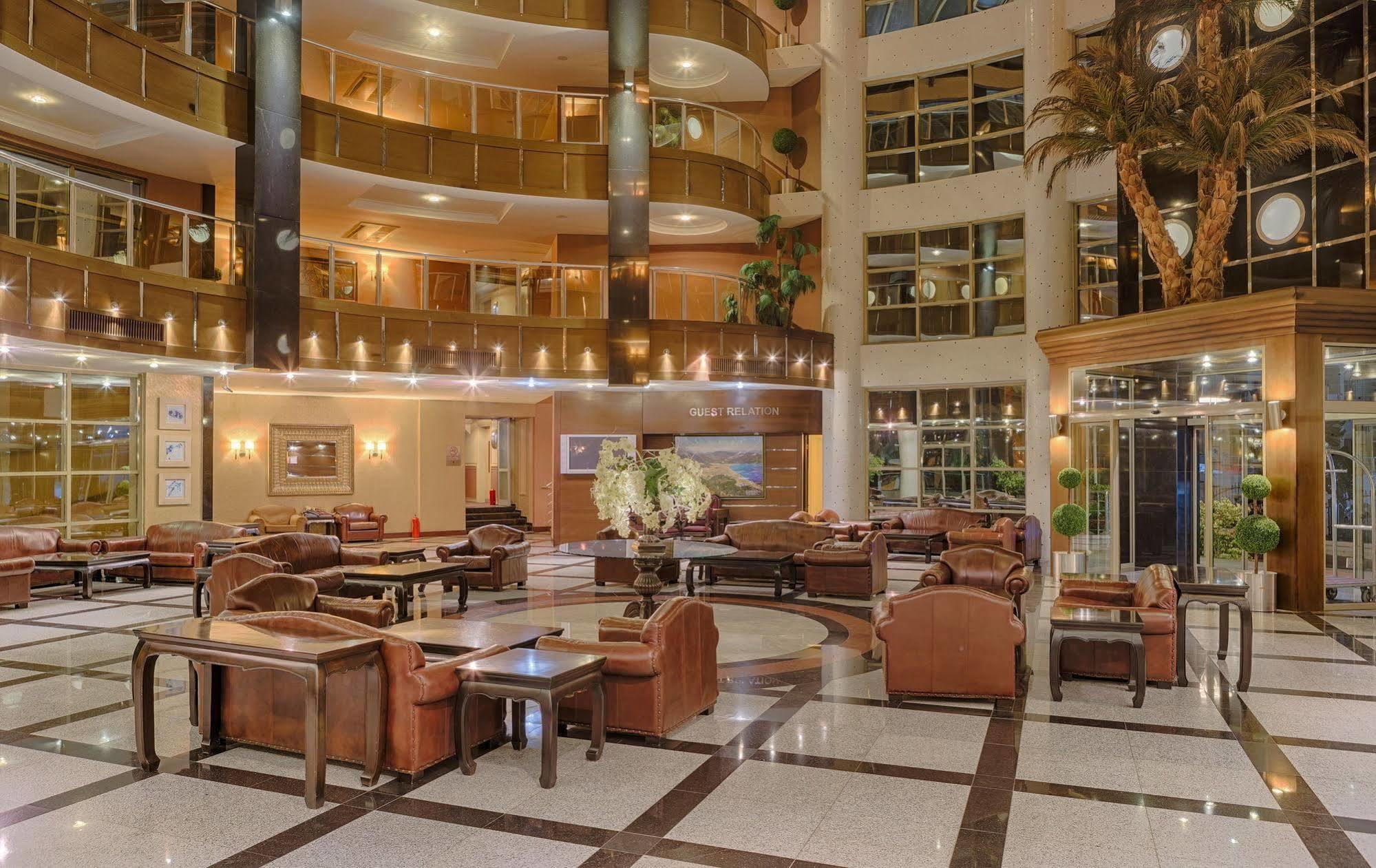 Grand Pasa Hotel
