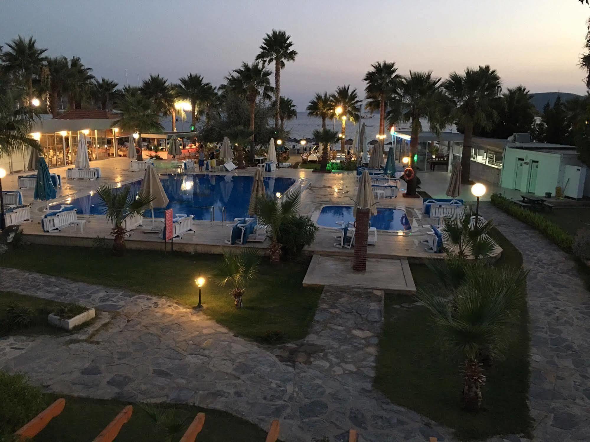 Hotel Nagi 3*