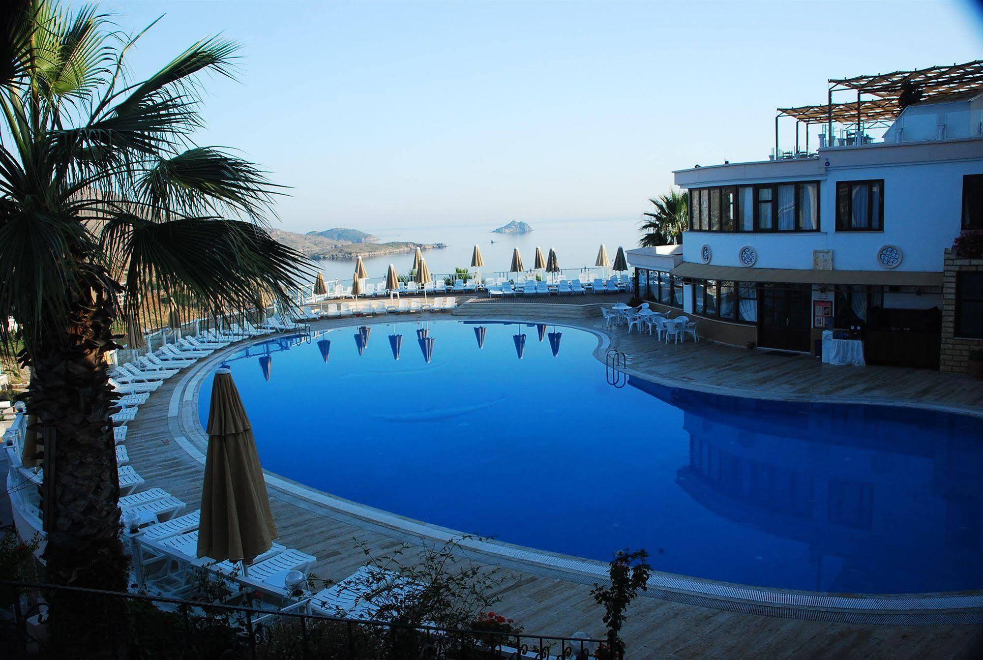 Family Belvedere Hotel 3*