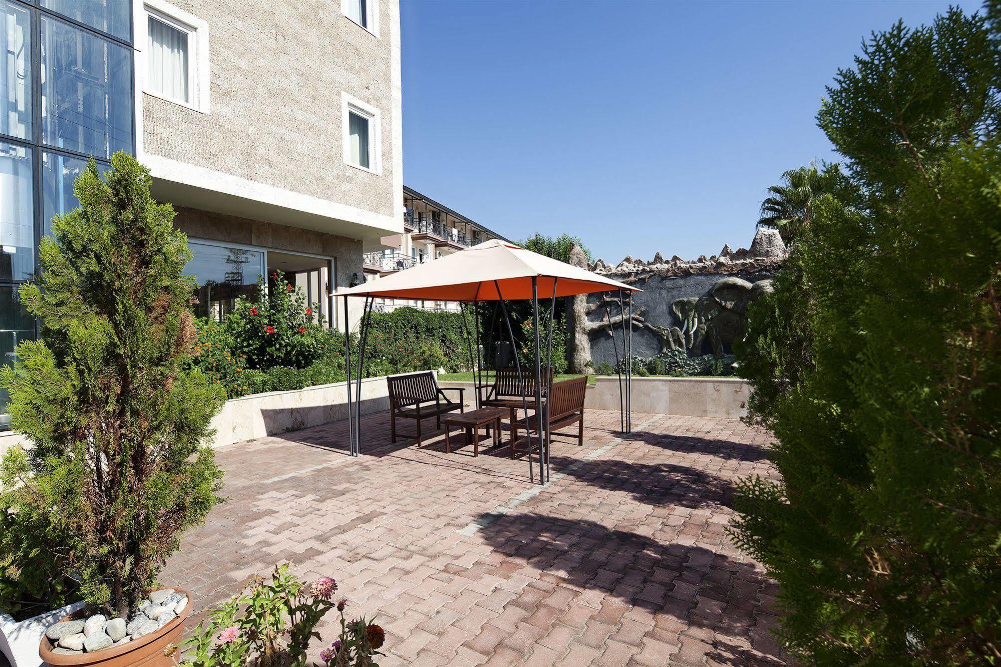 Larissa Garden Hotel Kemer
