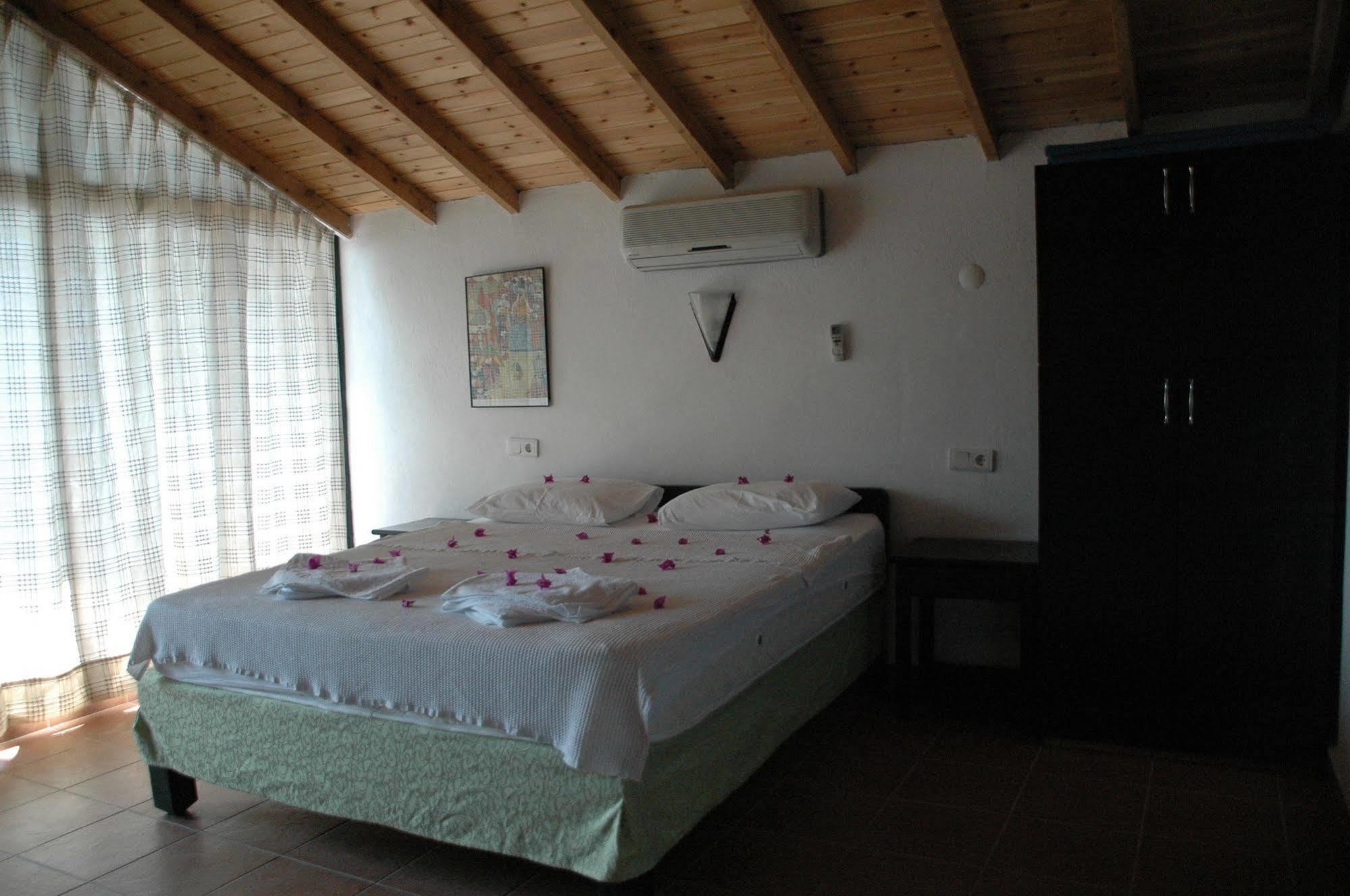 Arpia Hotel