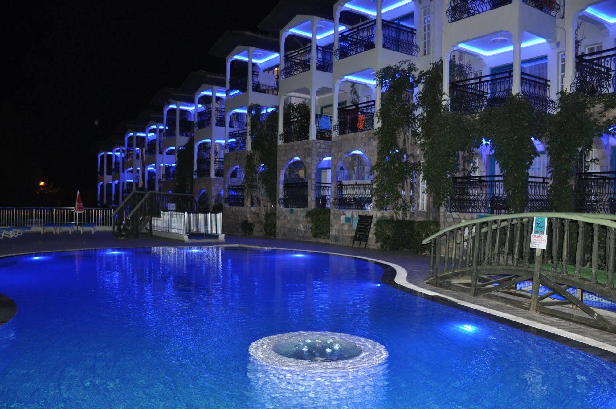 Club Aquarium 4*