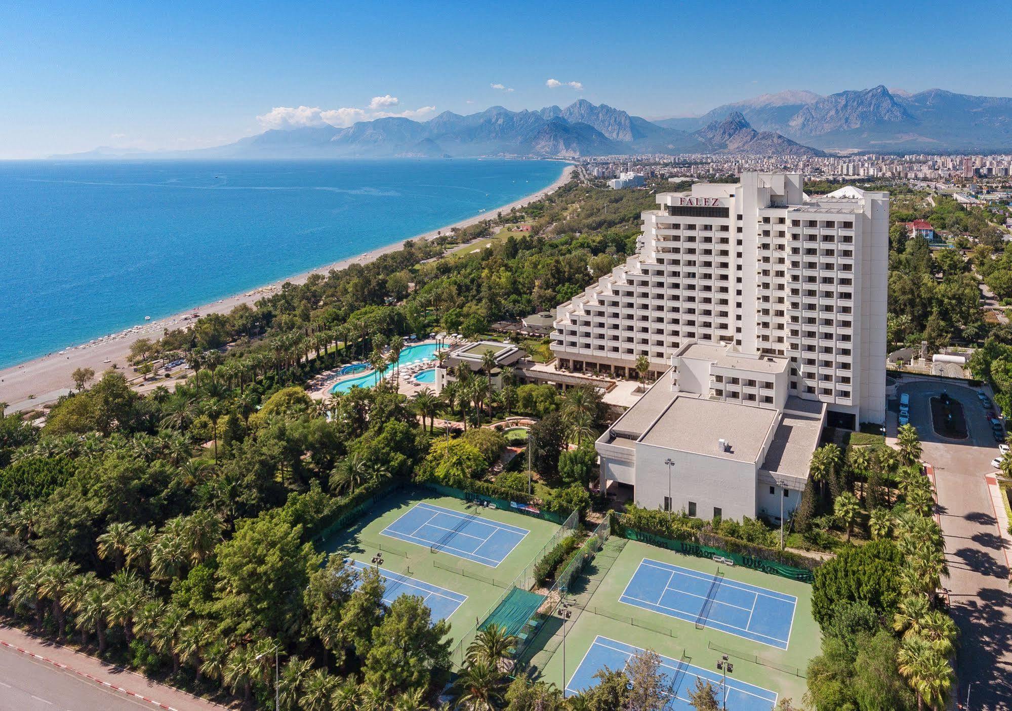 Oezkaymak Falez Hotel 5*