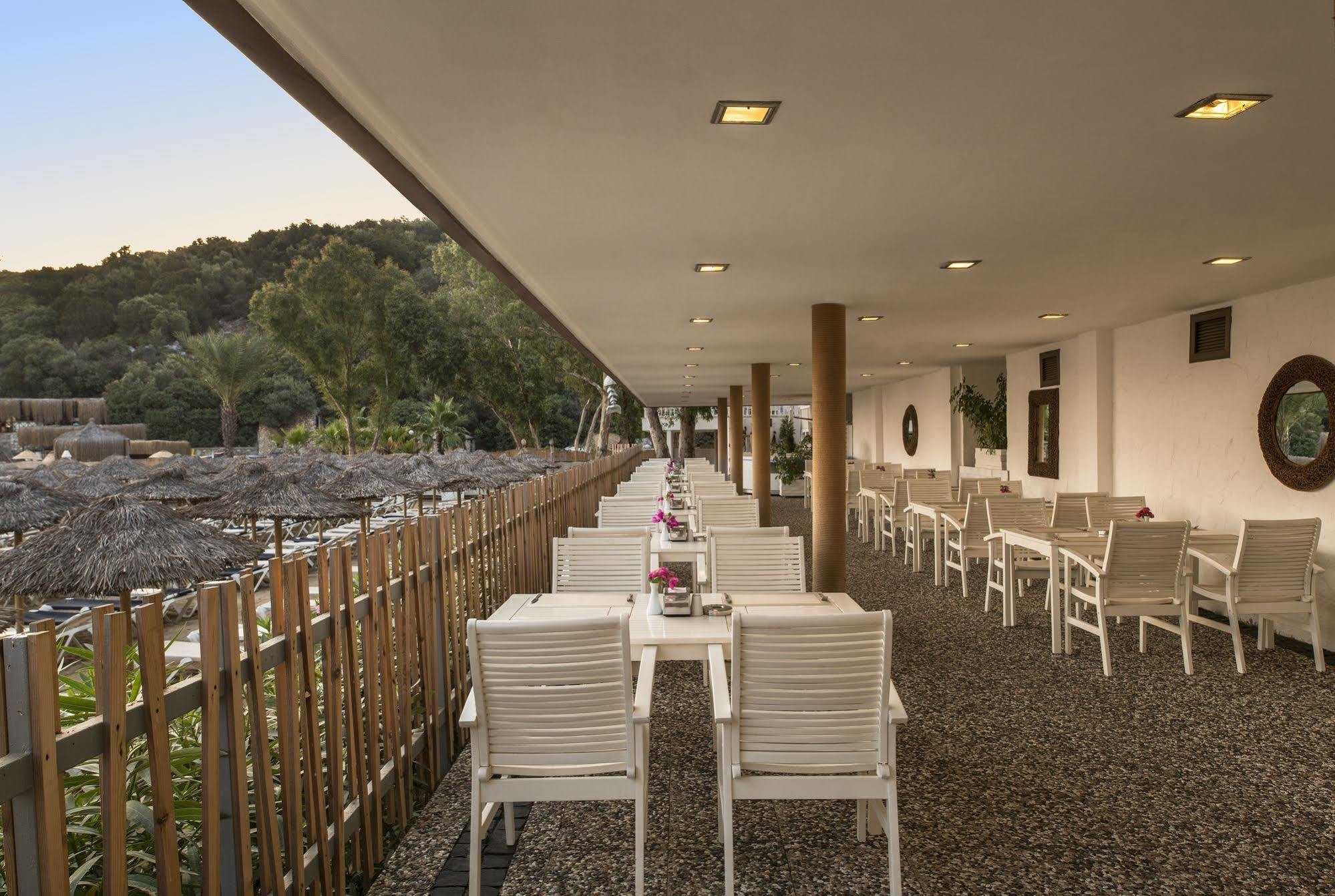Voyage Hotel Golturkbuku