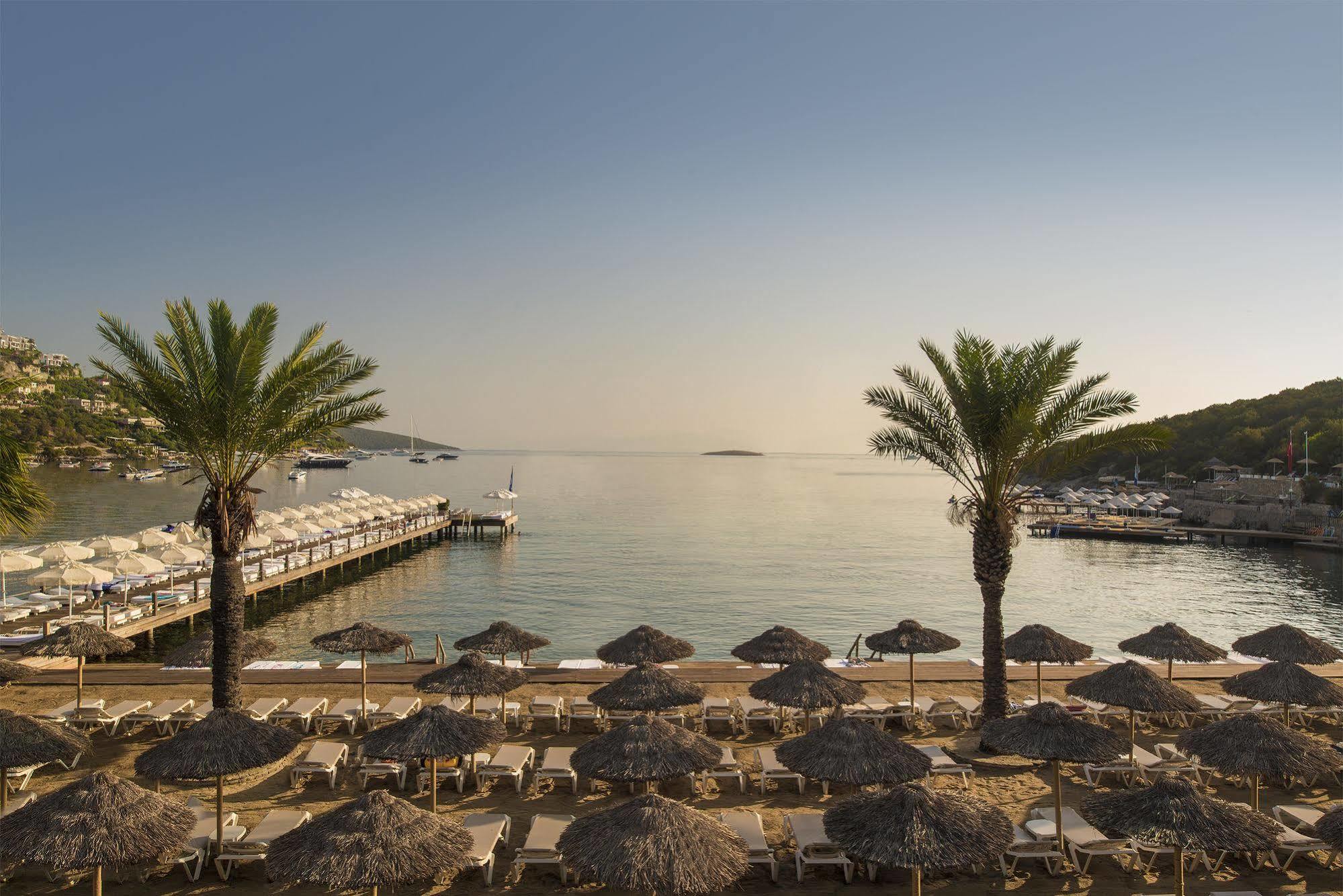 Voyage Hotel 5*