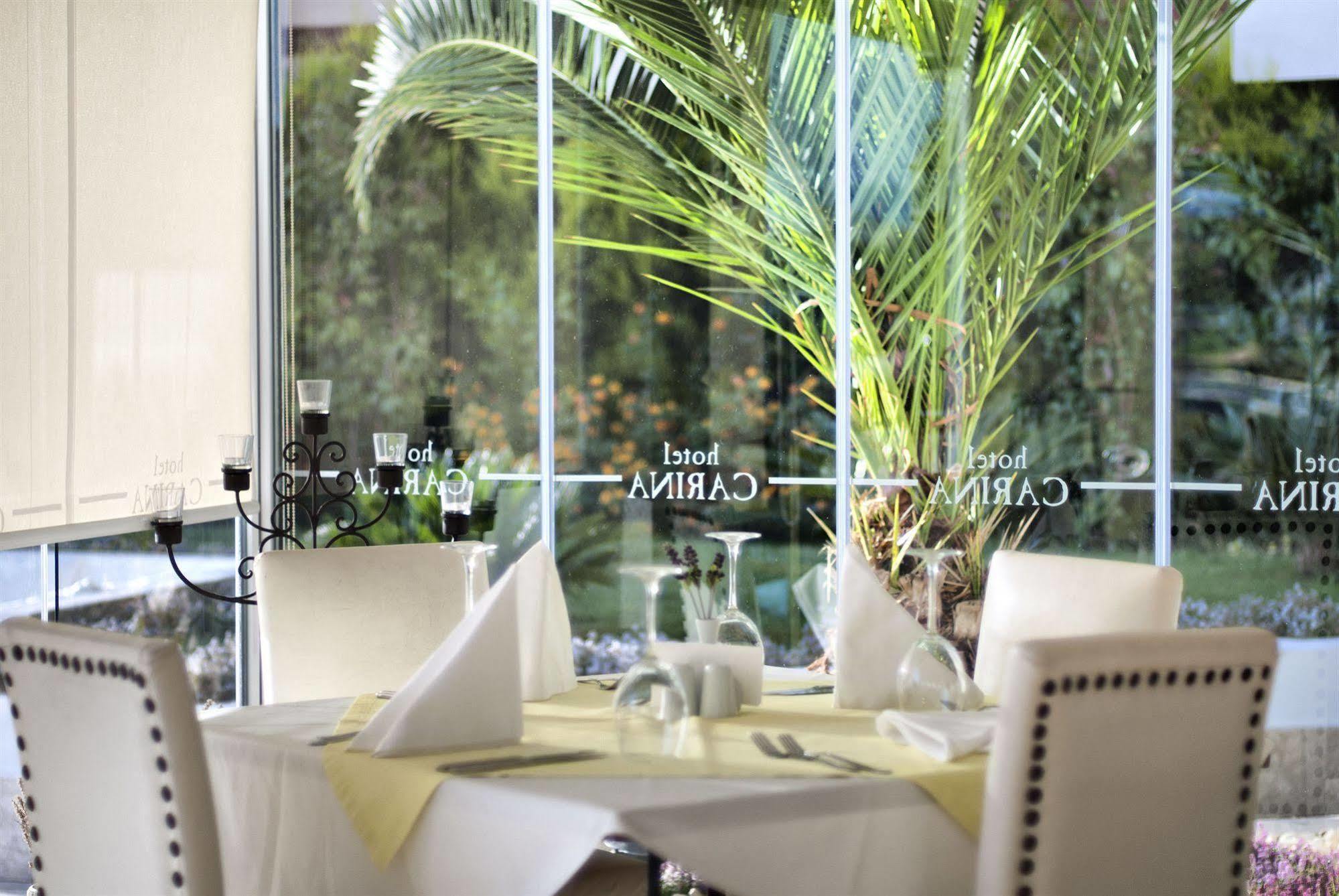 Carina Hotel