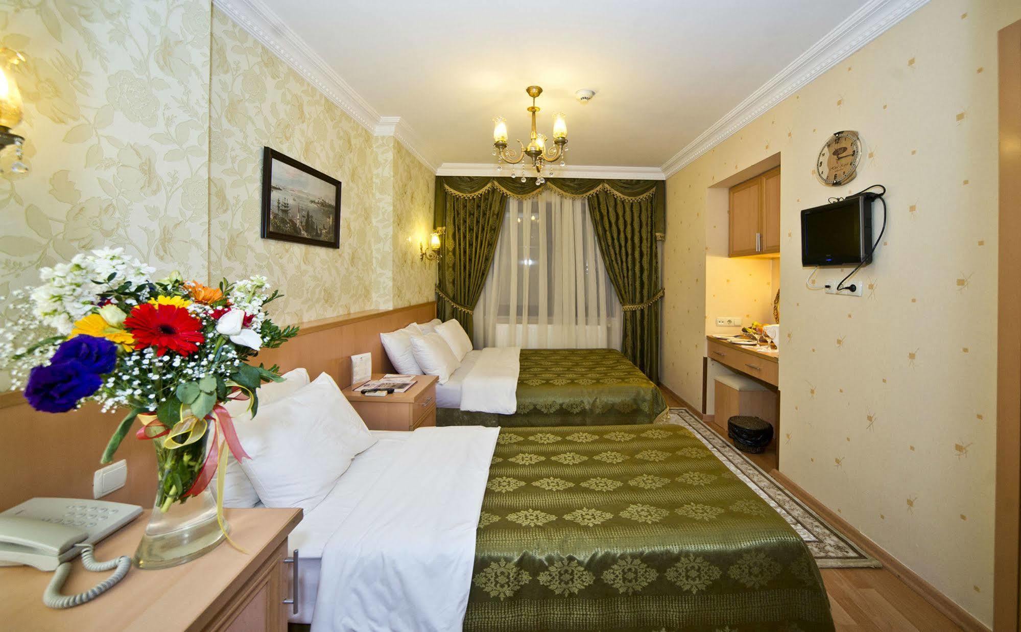 Hotel Kupeli 3*