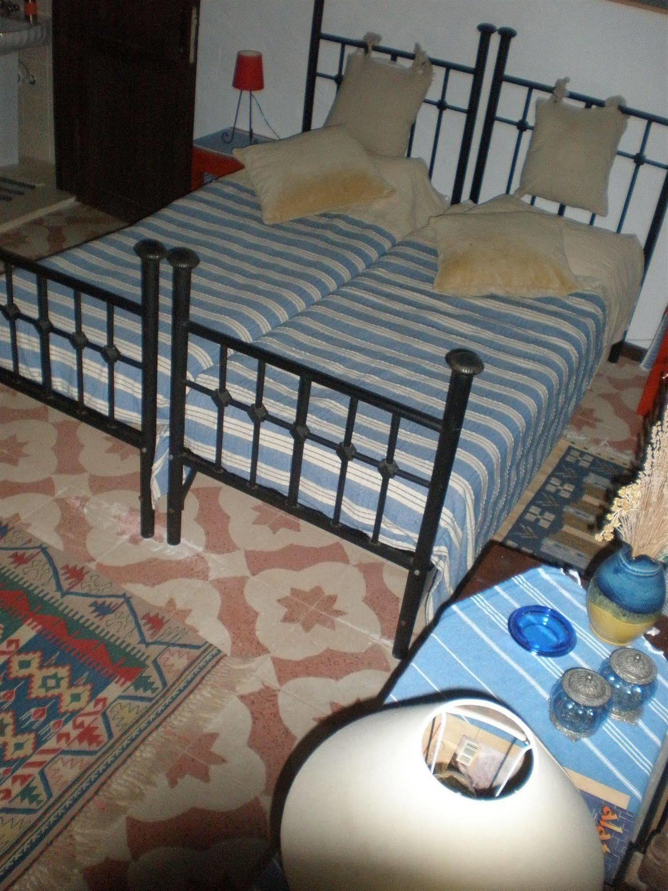 Guest house Bakkhos