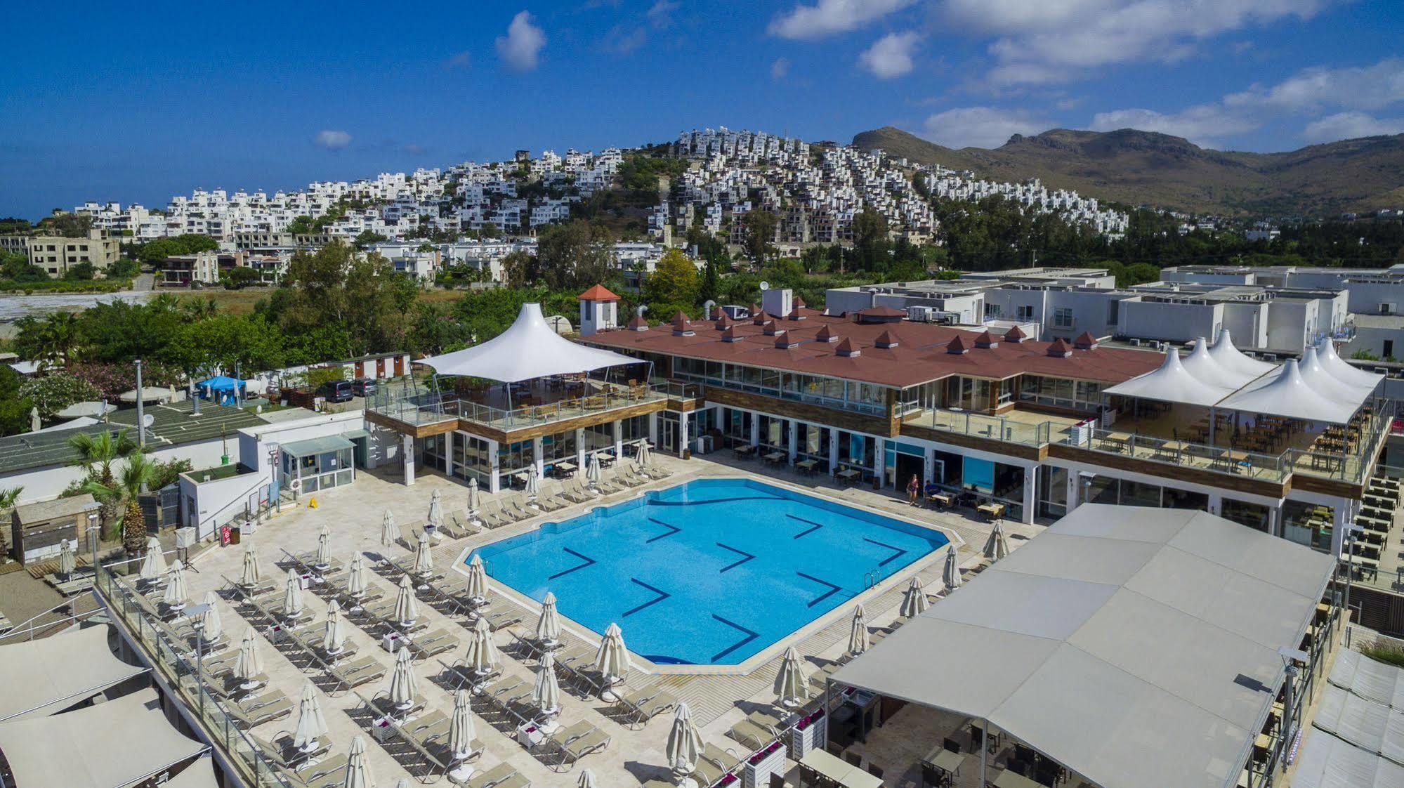 Resort Armonia Village & 5*