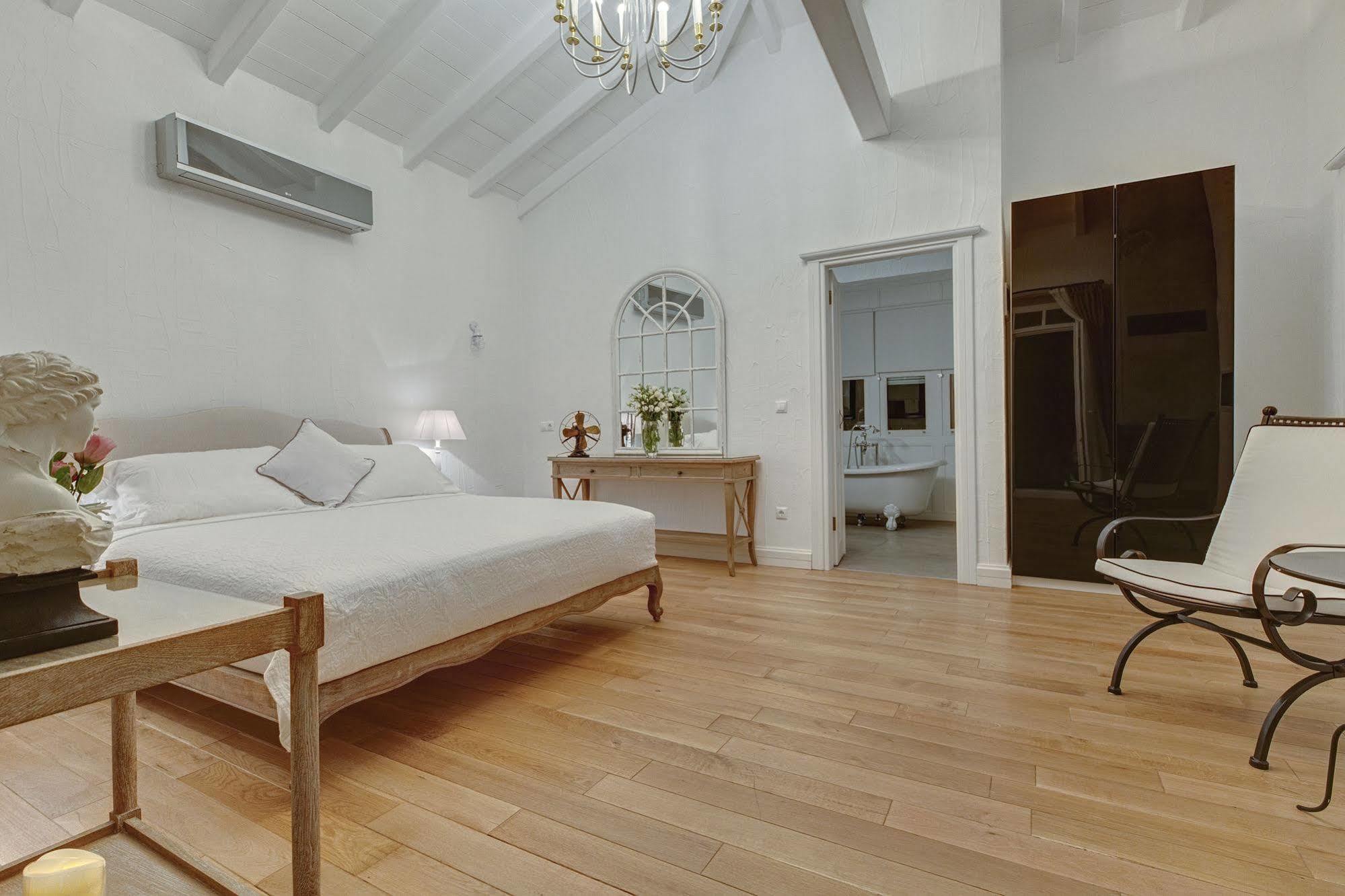 Casa Bella +12 2* Alacati