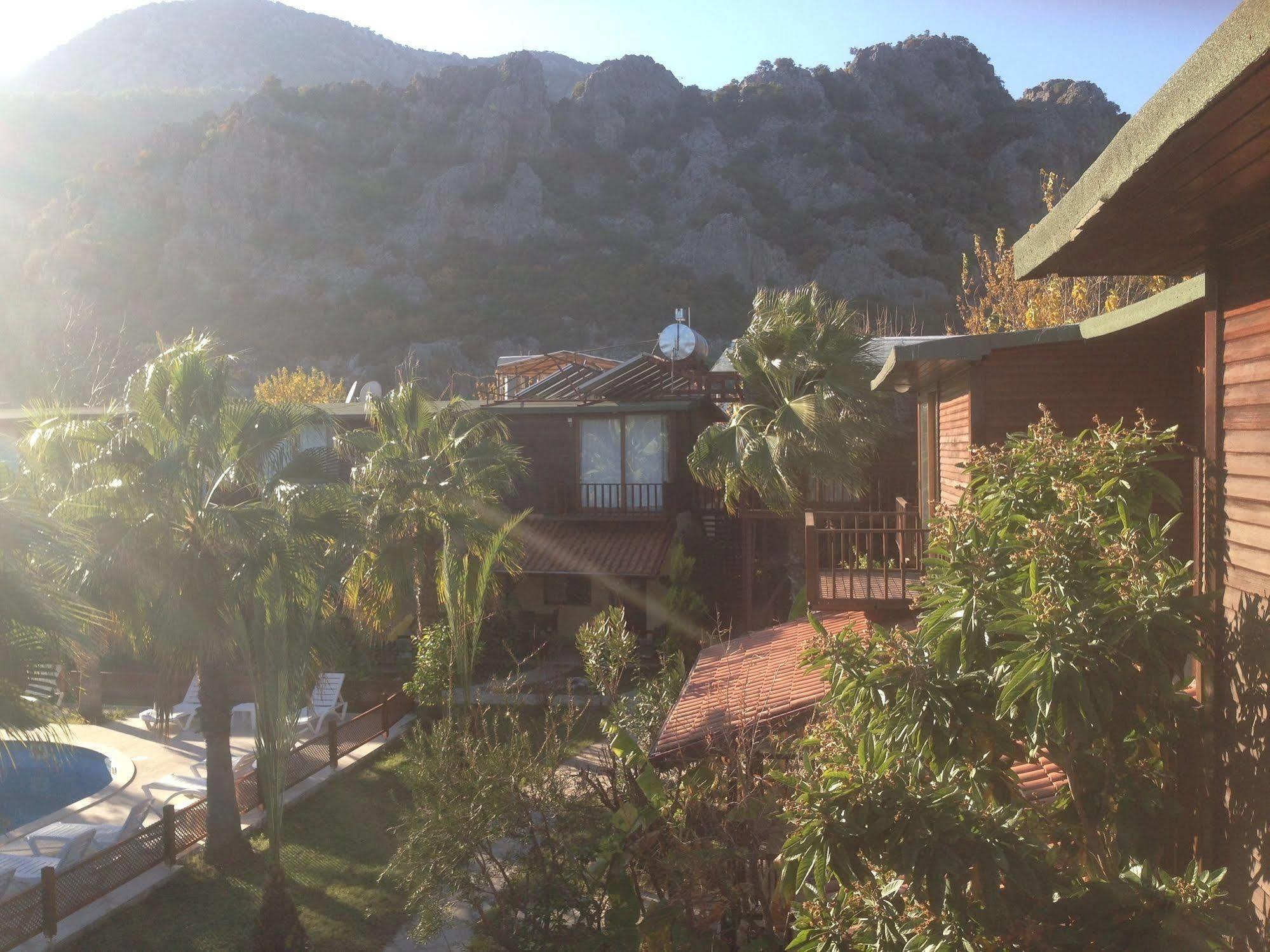 Hotel Kutle 3*