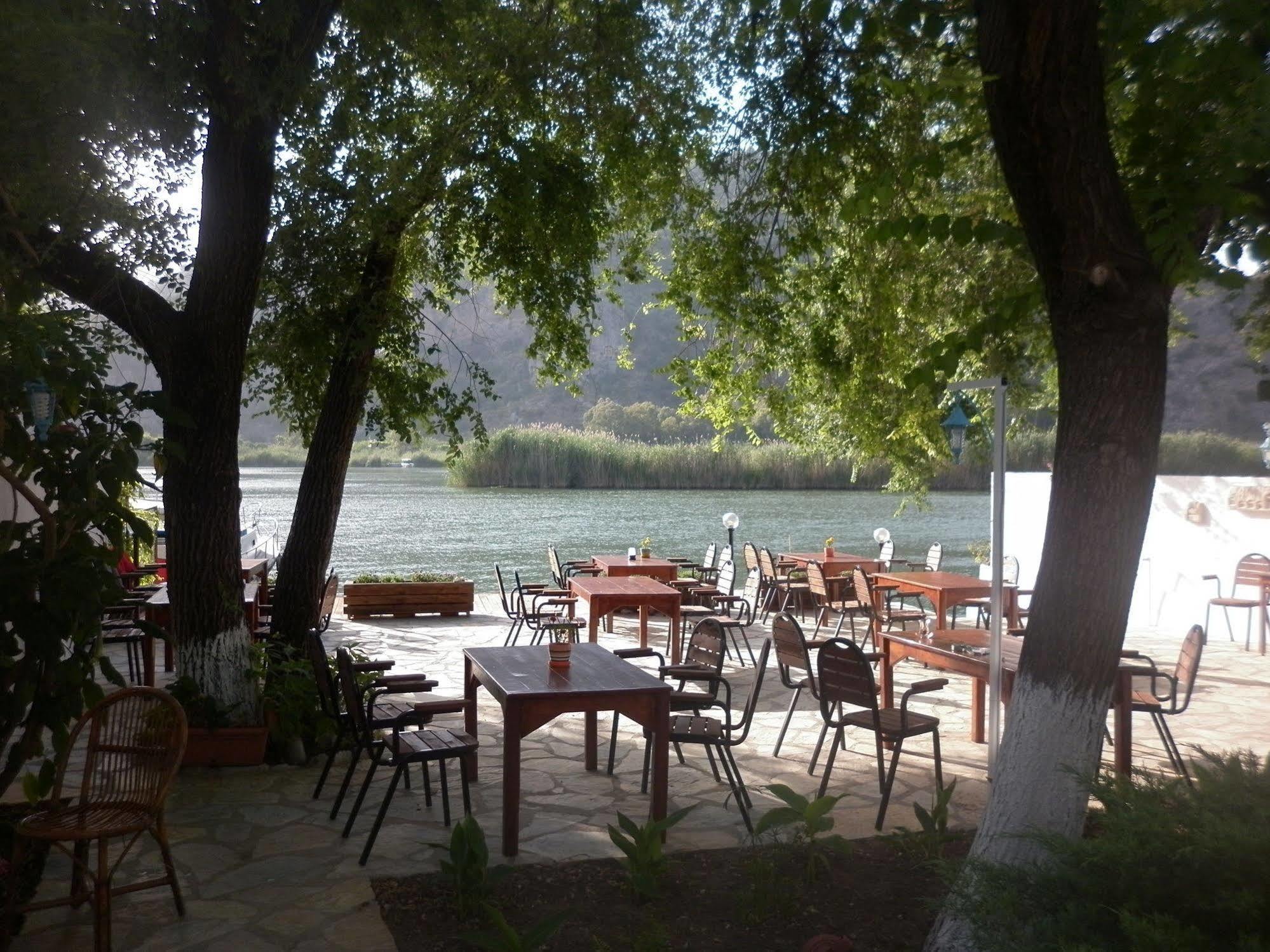 Myra Hotel 3*