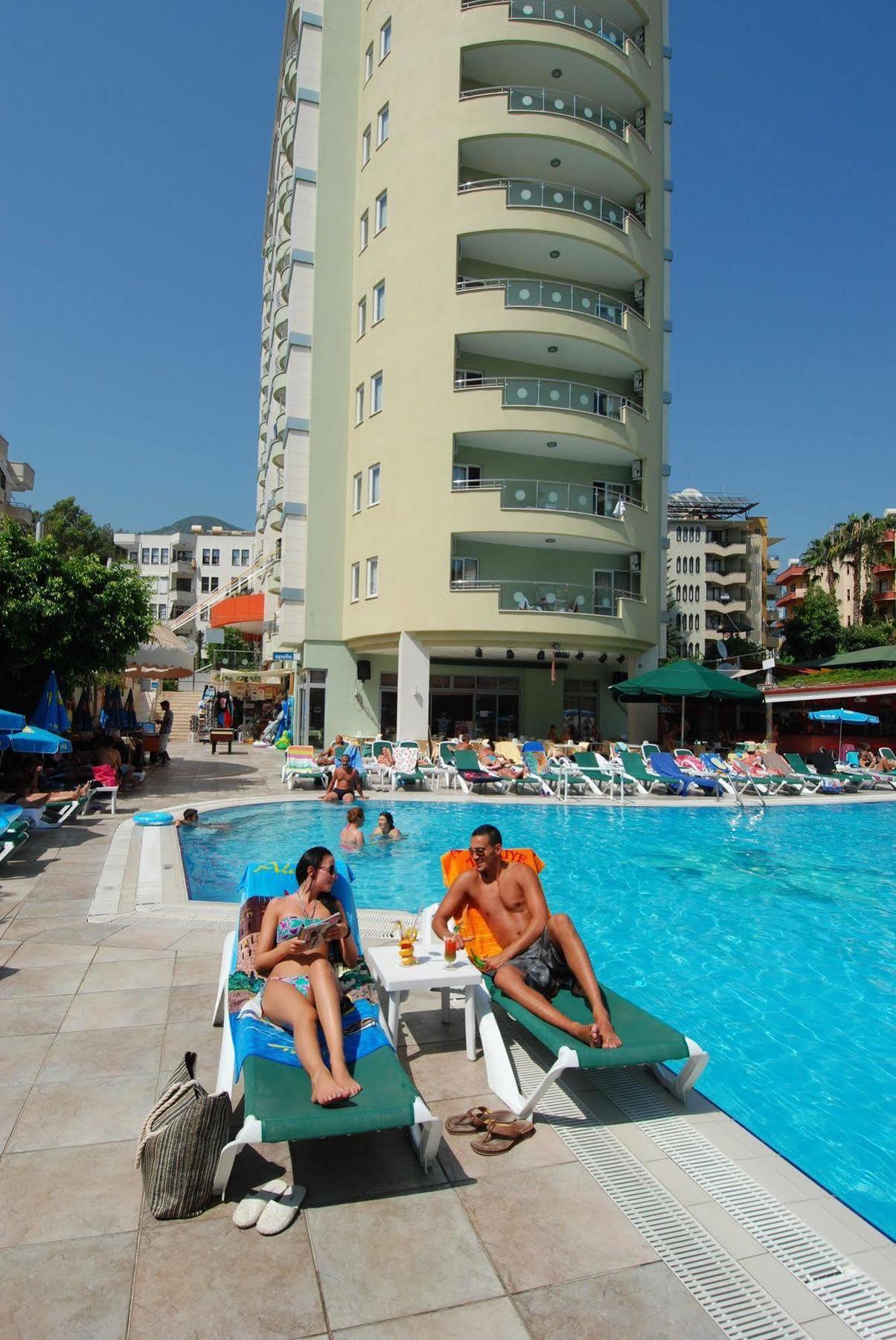 Okan Tower Aparthotel
