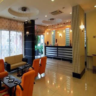 Okan Tower 3*