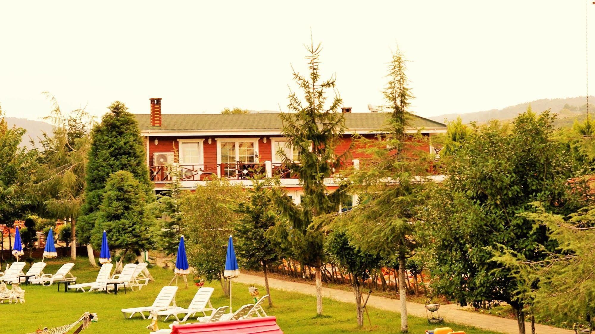 Club Grand Becassier Hotel