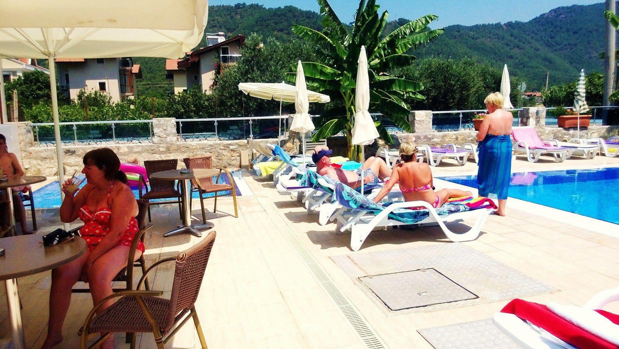 Aparthotel Murat *
