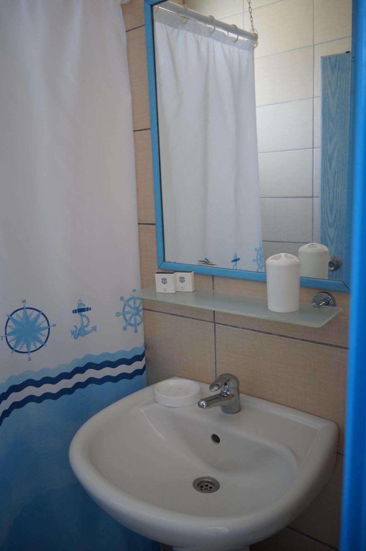 Hotel Esmana 2*