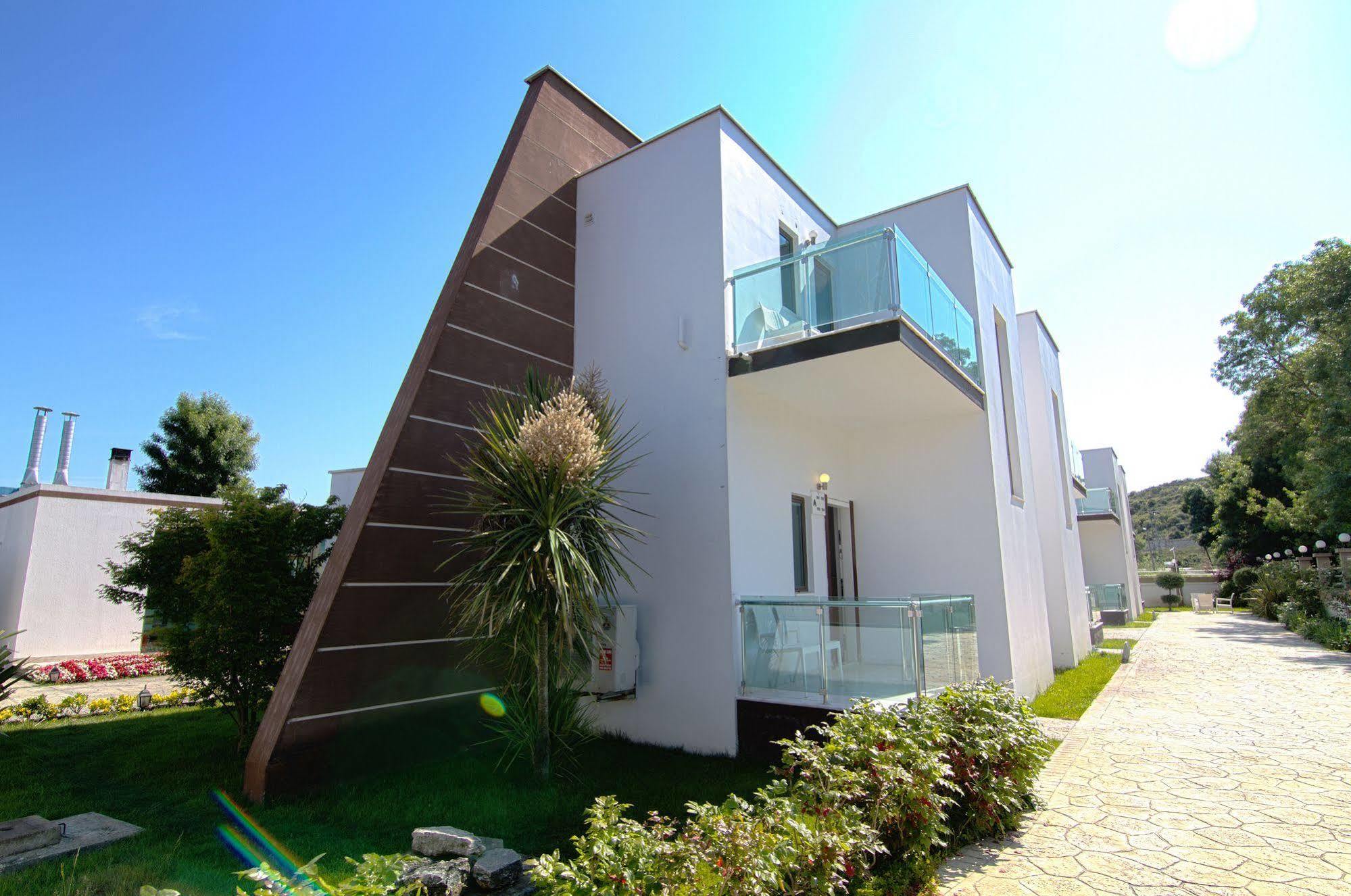 Violet Park Hotel Sile