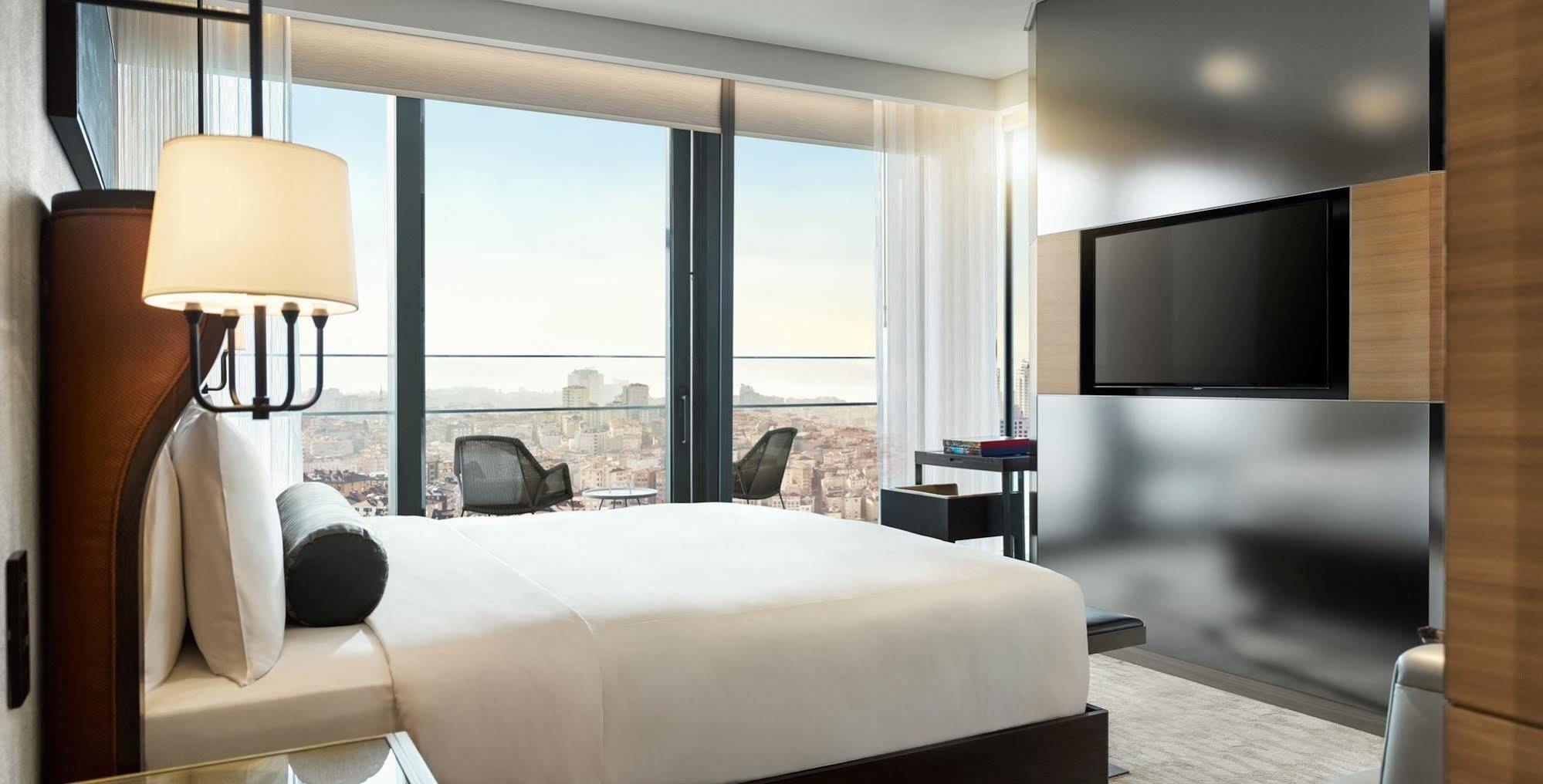 Fairmont Quasar 5*