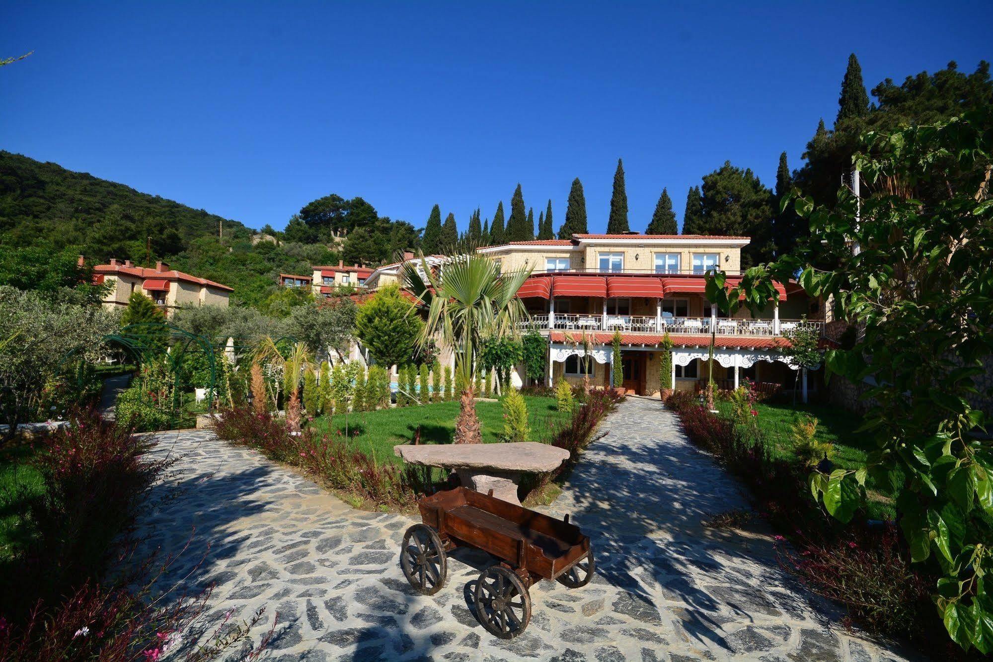 Reis Kazdaglari Hotel 3*
