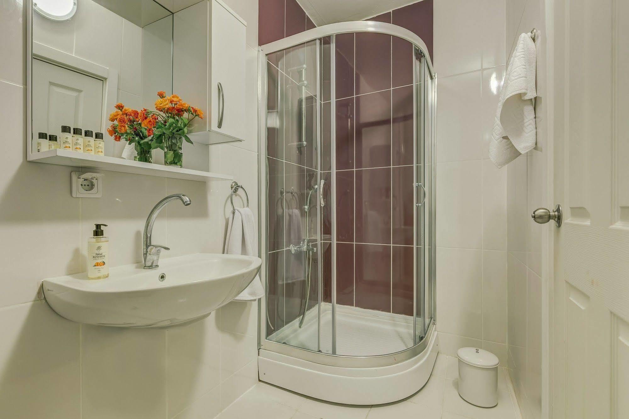 Bed & Breakfast Alayaz 3*