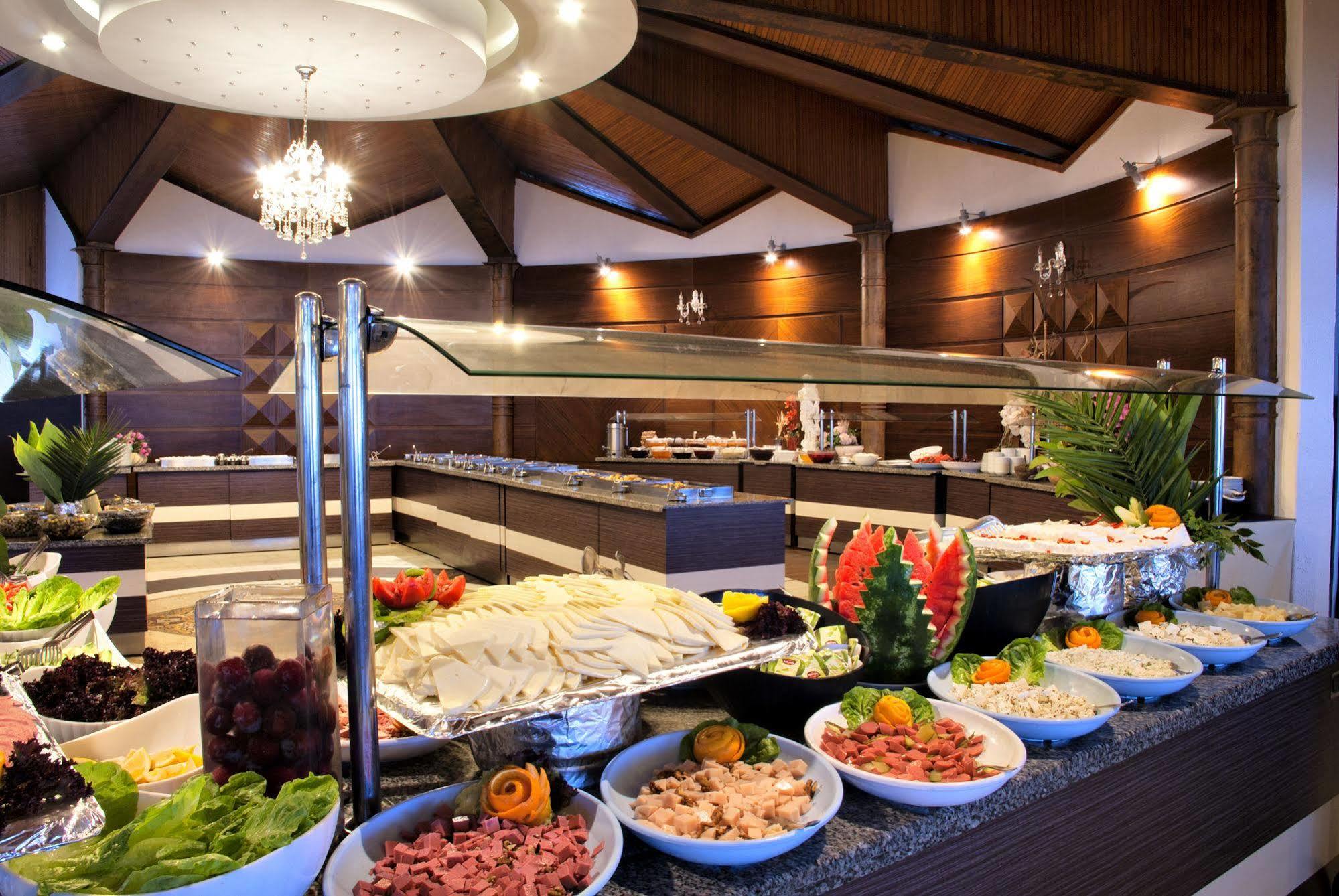 Omer Resort Kusadasi