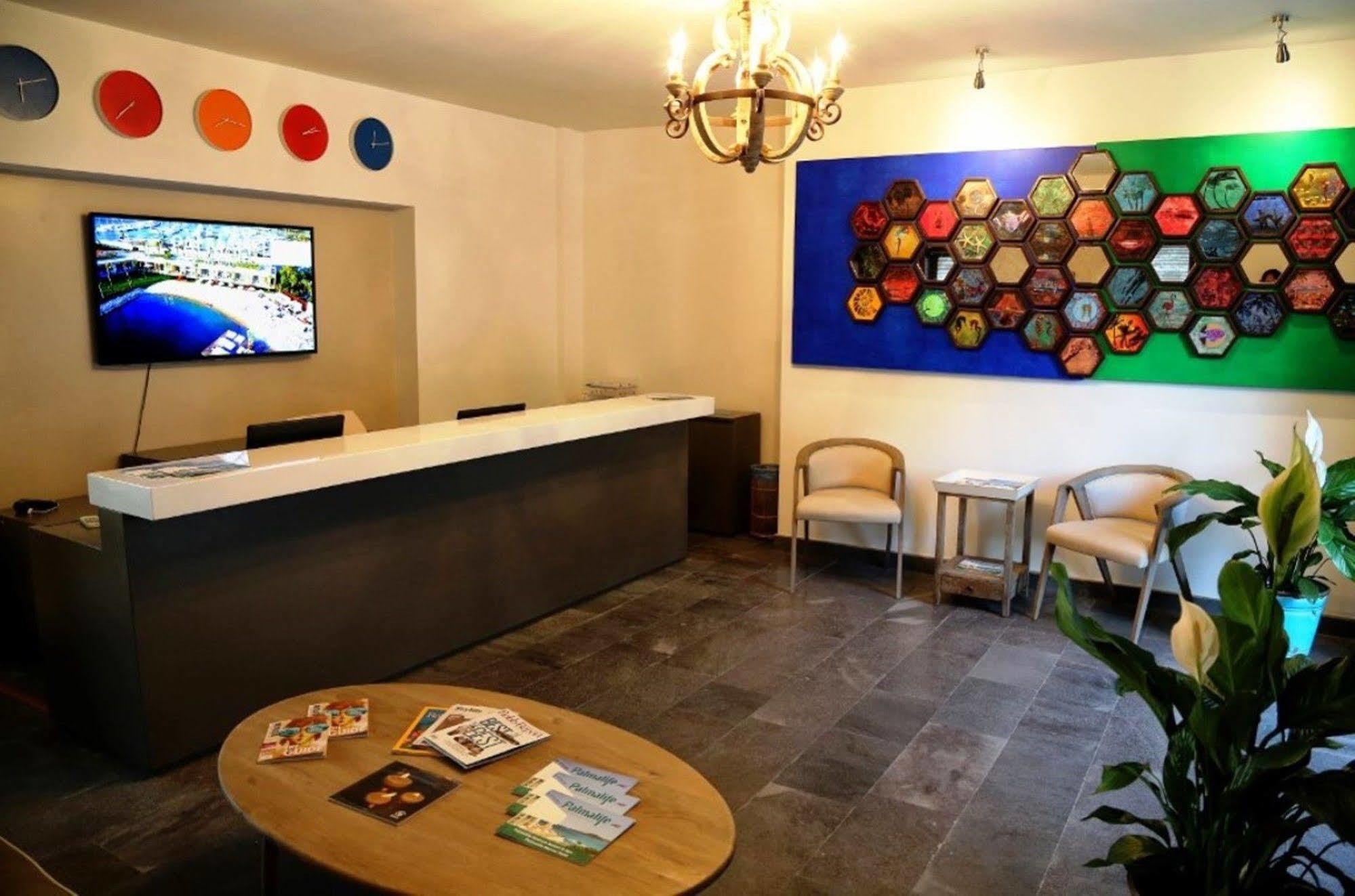 Hotel Marina Garden 4*